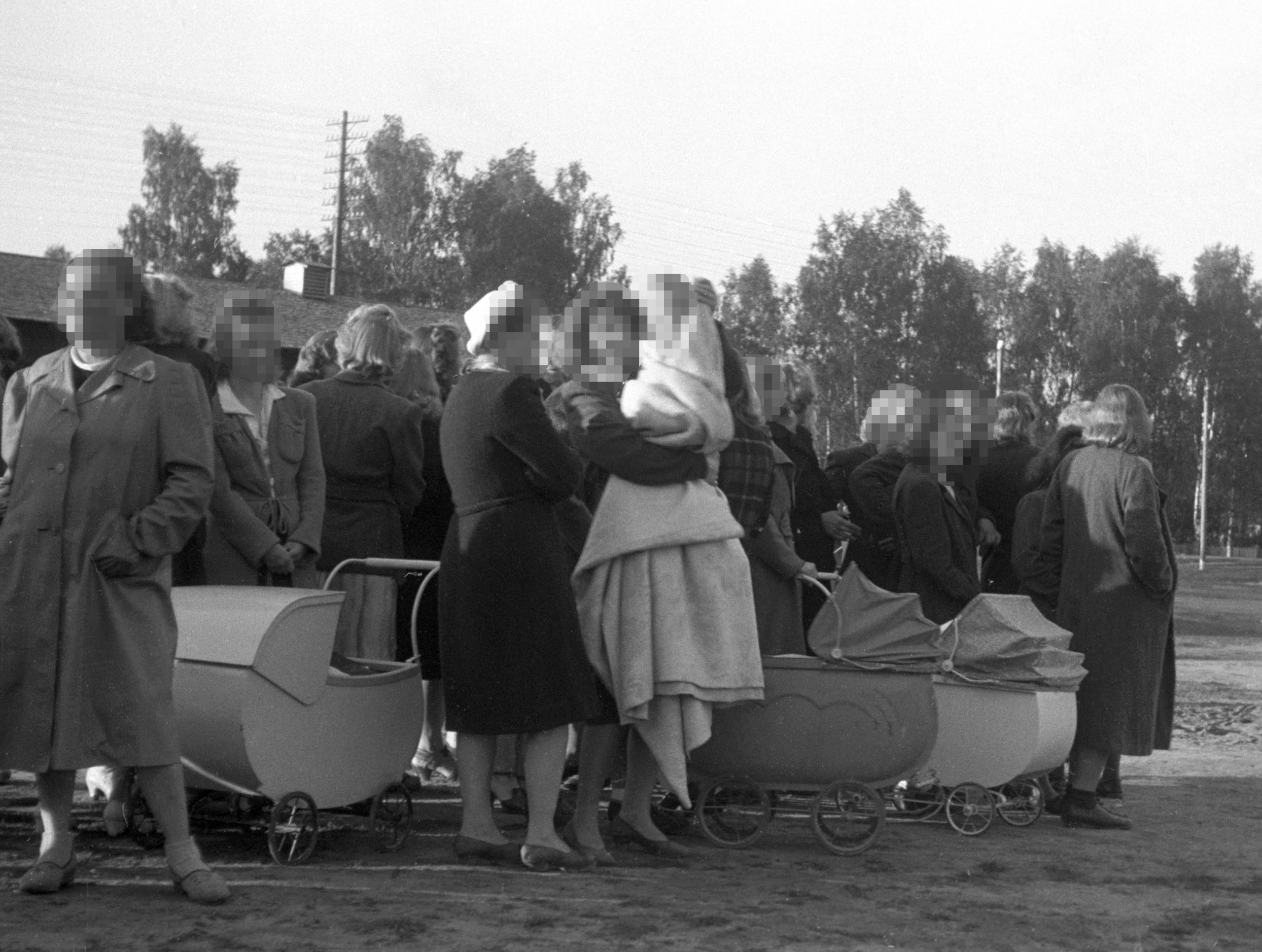 Noruega pede perdão às mulheres que sofreram represálias por se envolverem com soldados nazis