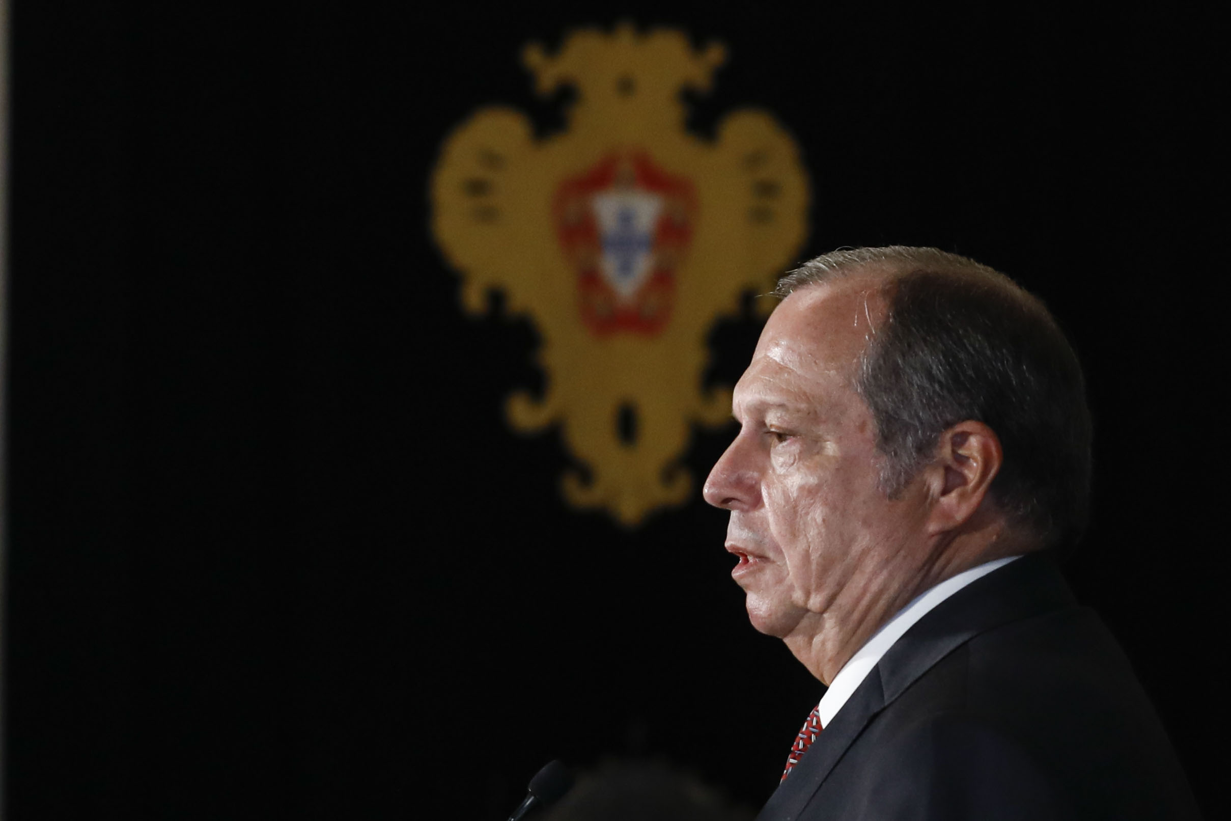 Carlos César garante que Comissão Nacional do PS não abordou o tema Galamba
