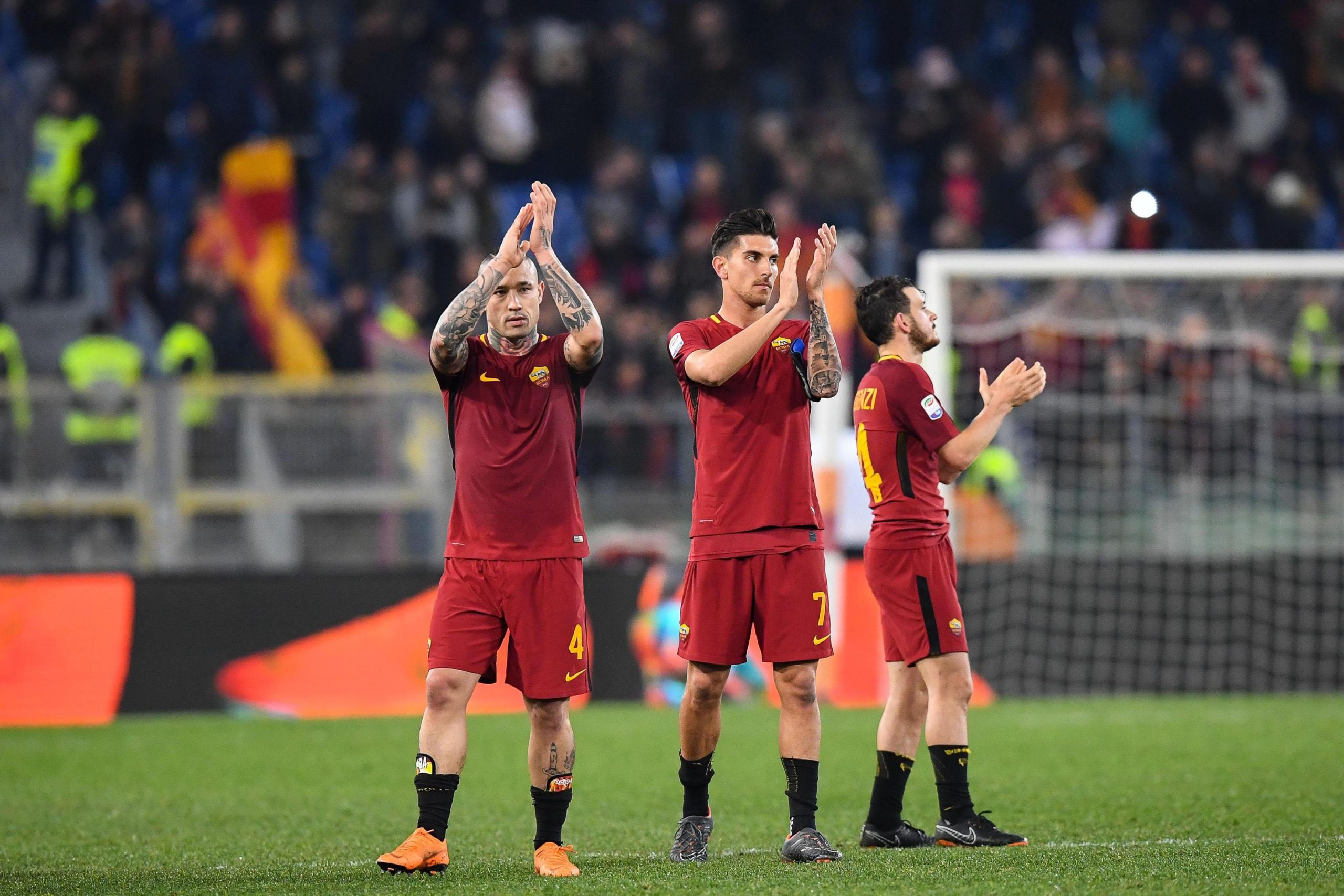 Roma vence Torino e segura segundo lugar da liga italiana