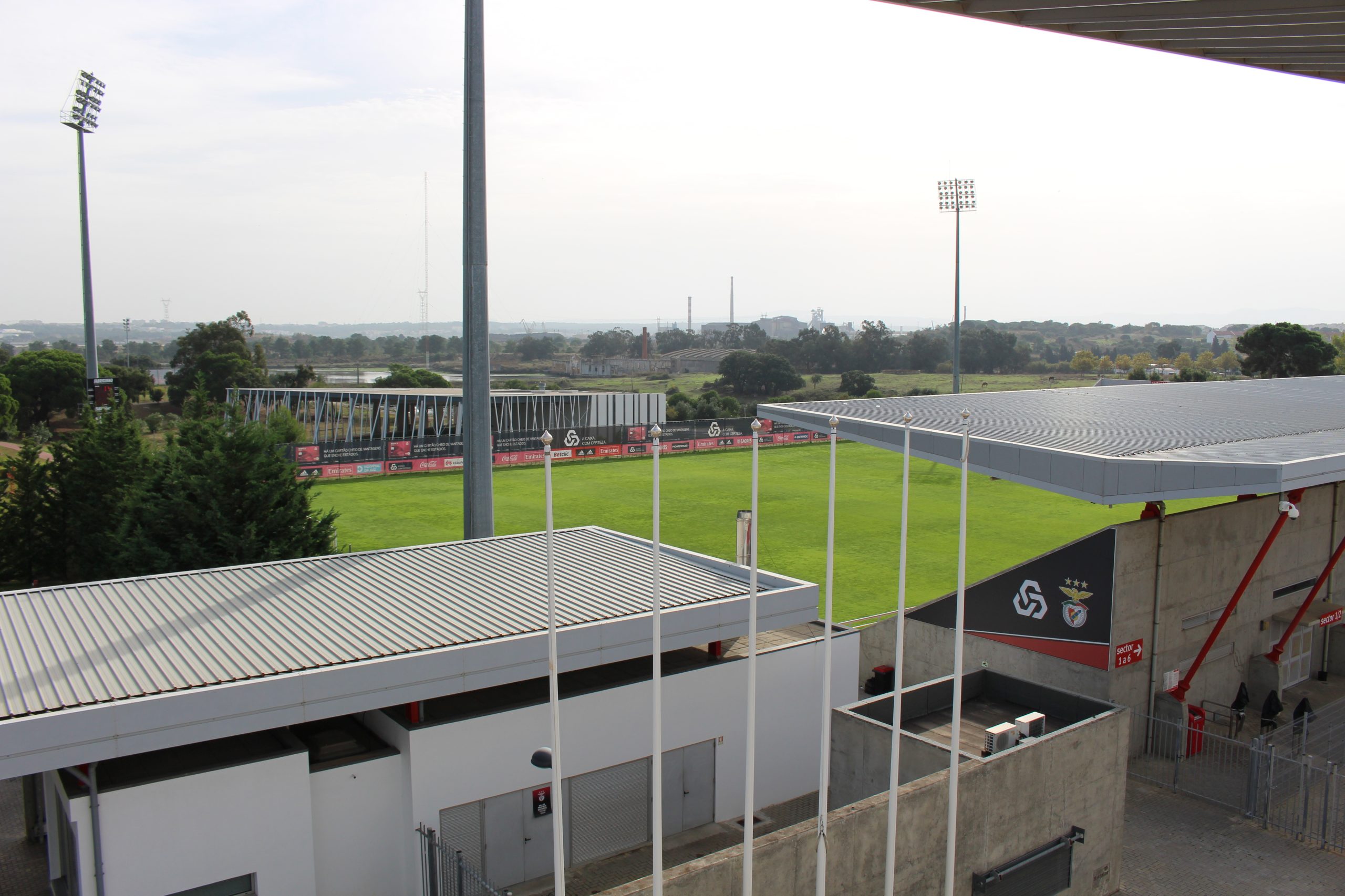 Benfica investe 11 milhões de euros na ampliação do centro de treinos no Seixal