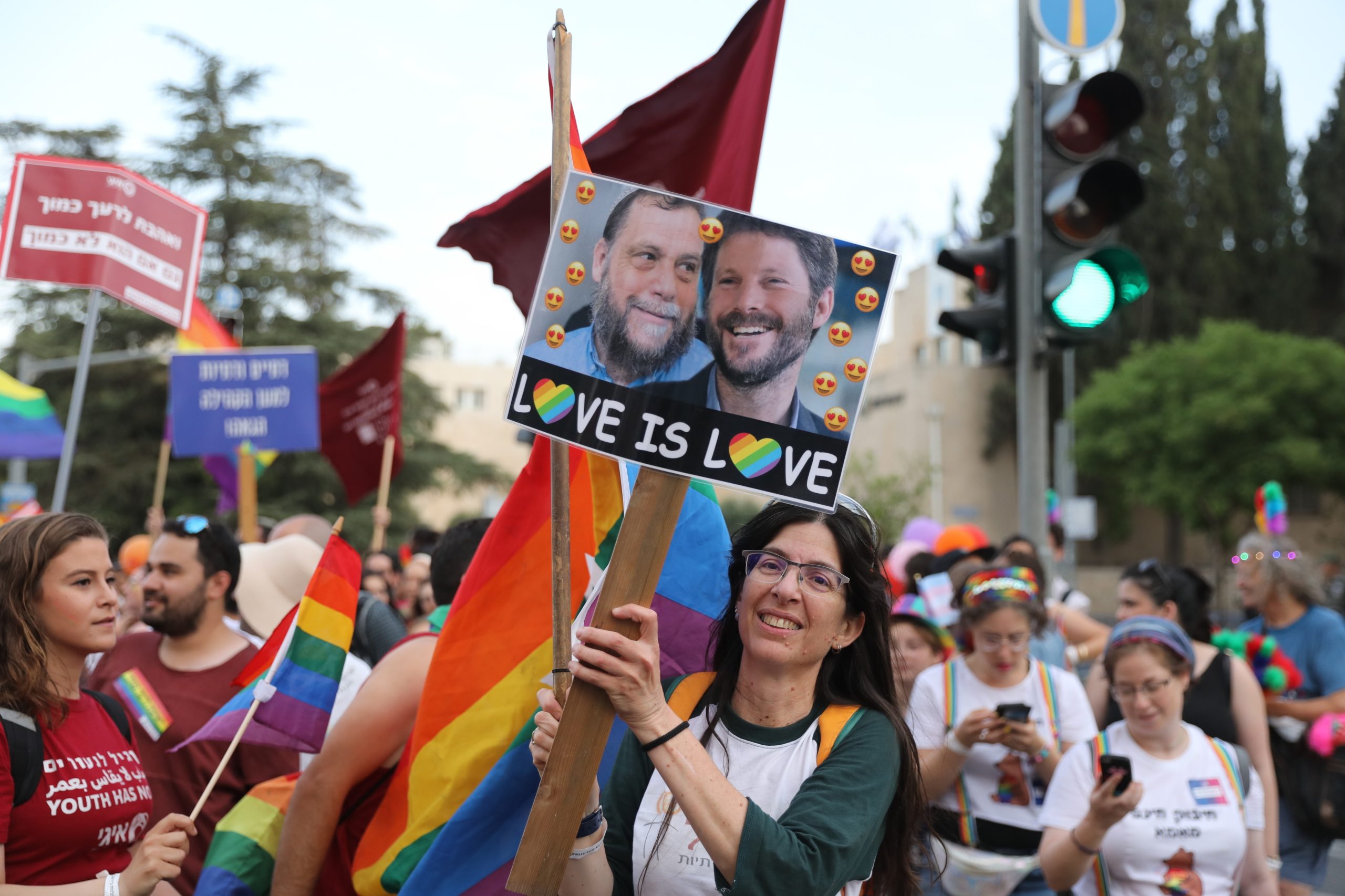Marcha do orgulho gay em Jerusalém reúne milhares sob forte vigilância policial