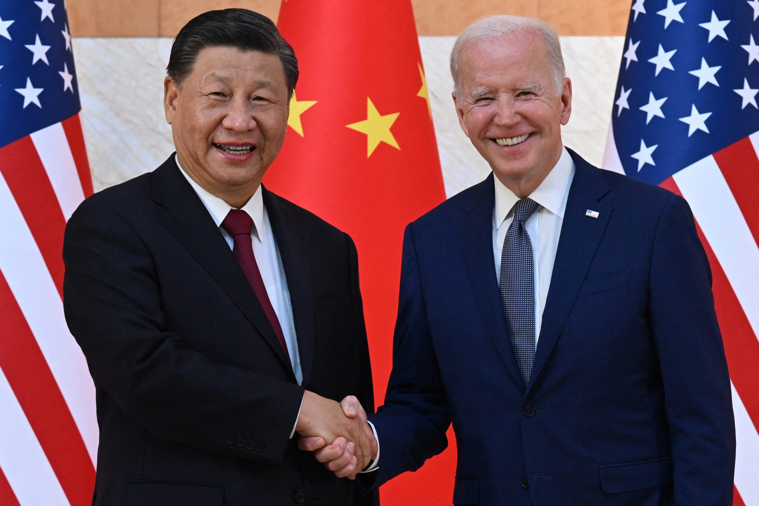 Xi compromete-se a manter boas relações com os EUA. Mas “independência de Taiwan é incompatível com a paz”