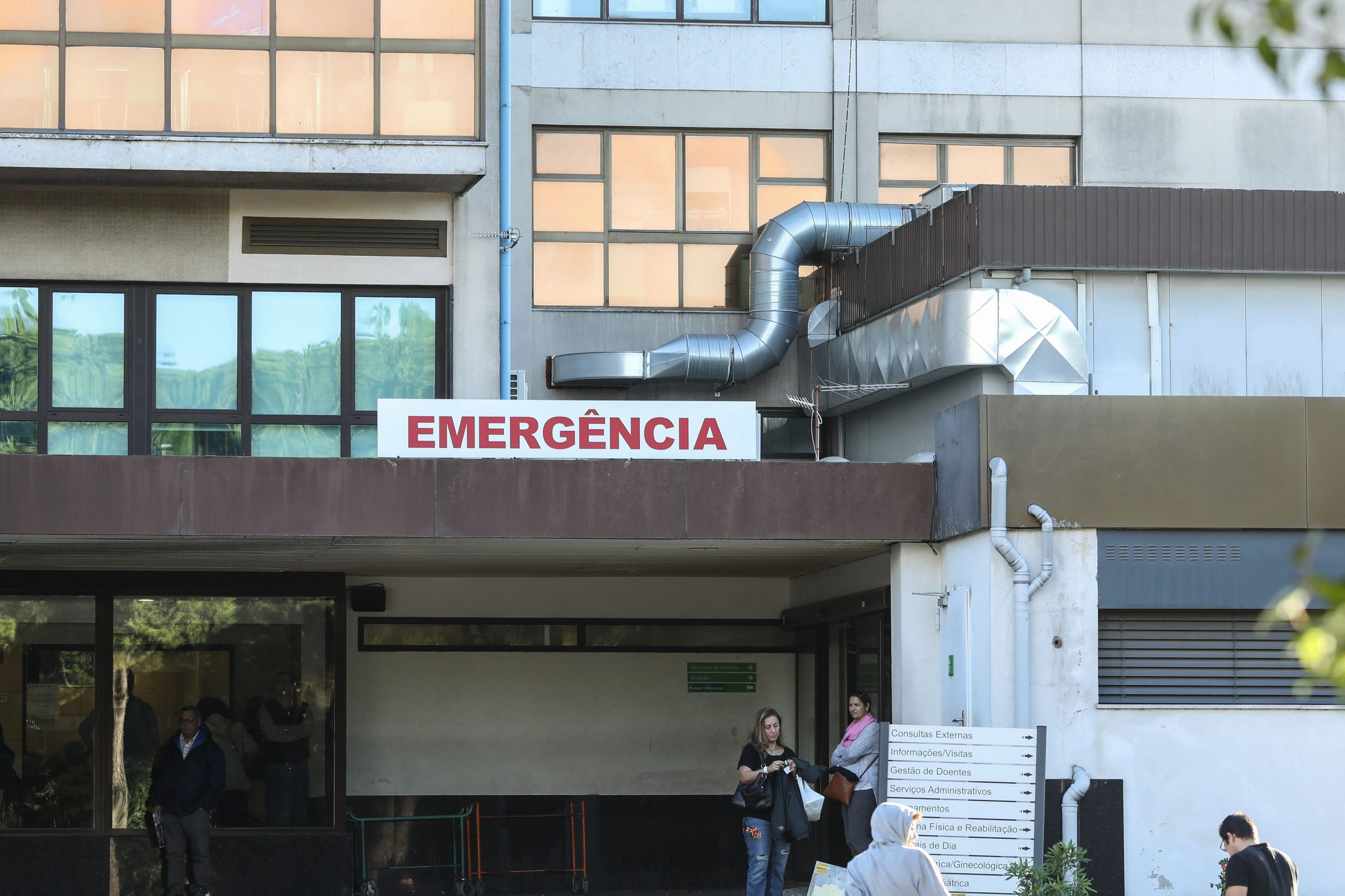 Greve de médicos: Sindicatos denunciam contratação ilegal no Instituto Medicina Legal Lisboa