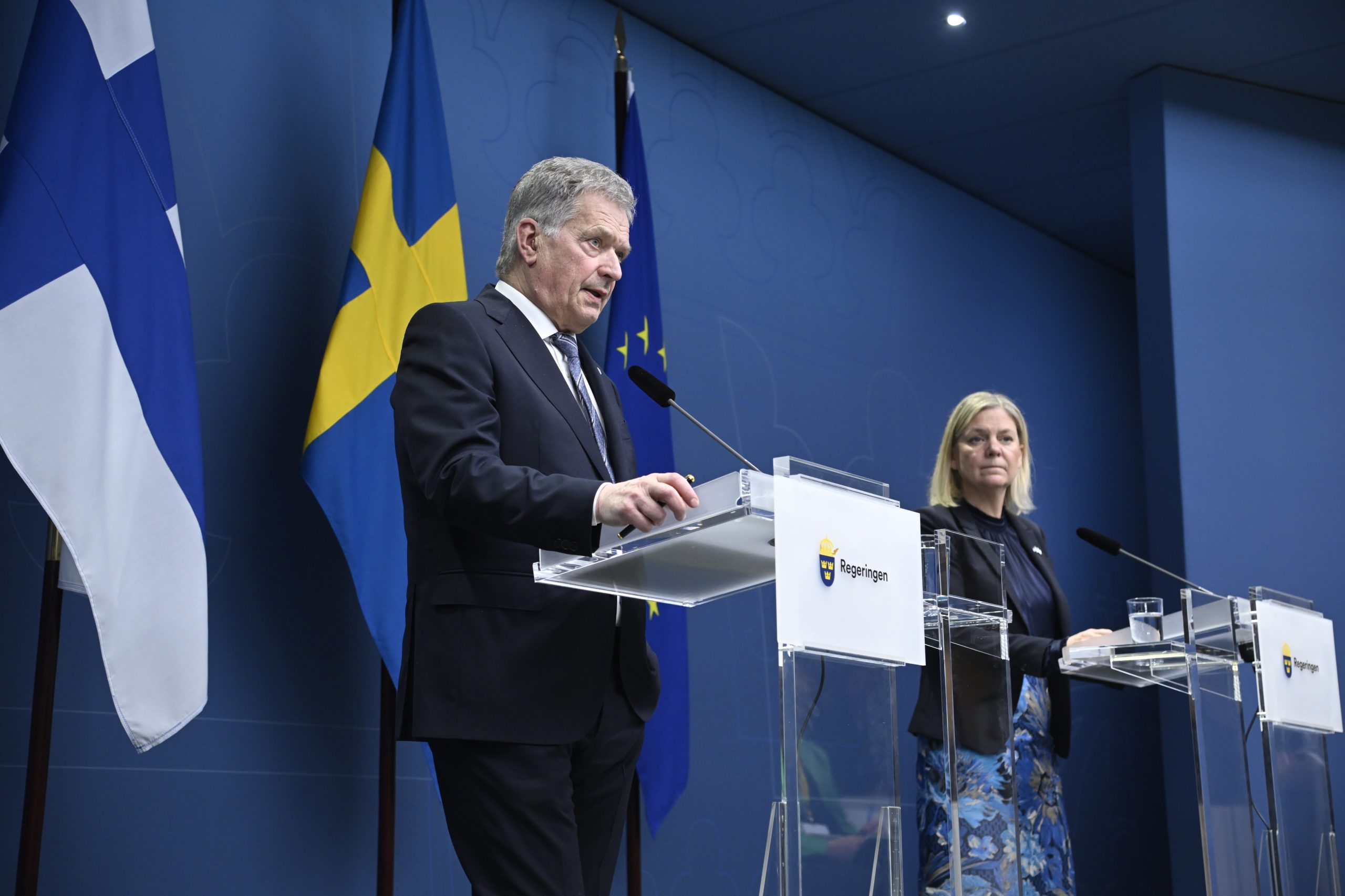 Suécia e Finlândia apresentarão pedido de adesão à NATO na quarta-feira