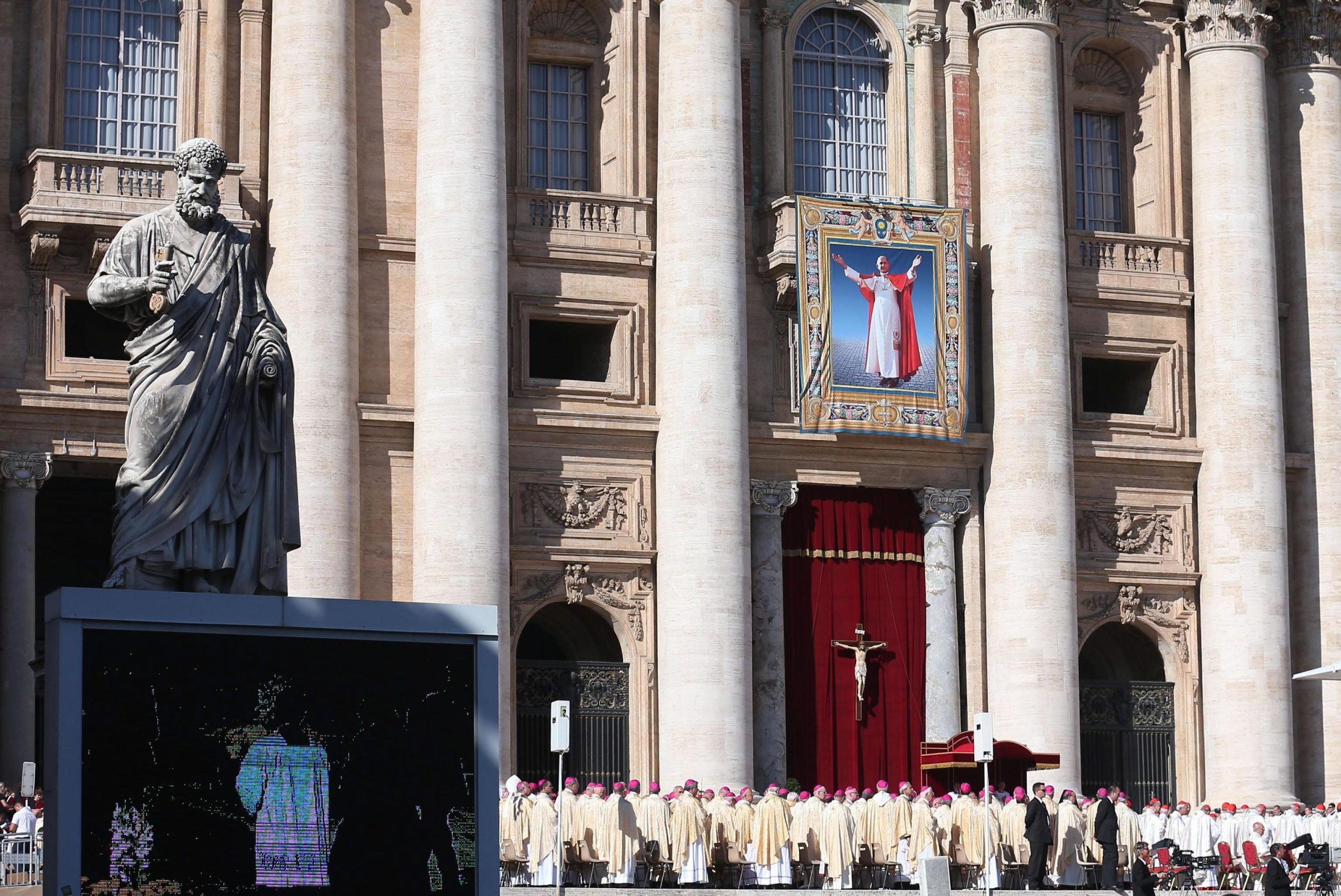 Papa Paulo VI e Arcebispo Romero canonizados a 14 de outubro no Vaticano