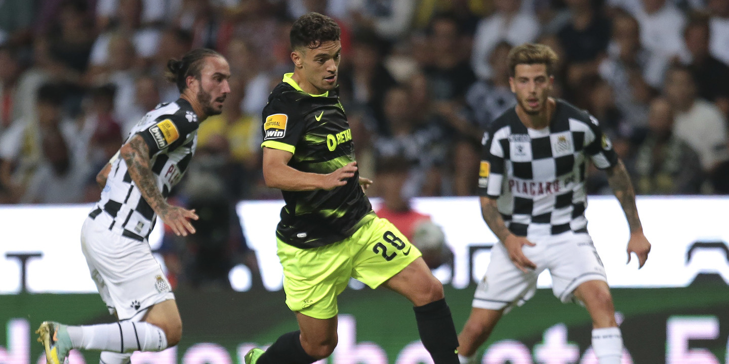 Sporting derrota Boavista no Bessa e lidera isolado a I Liga de futebol