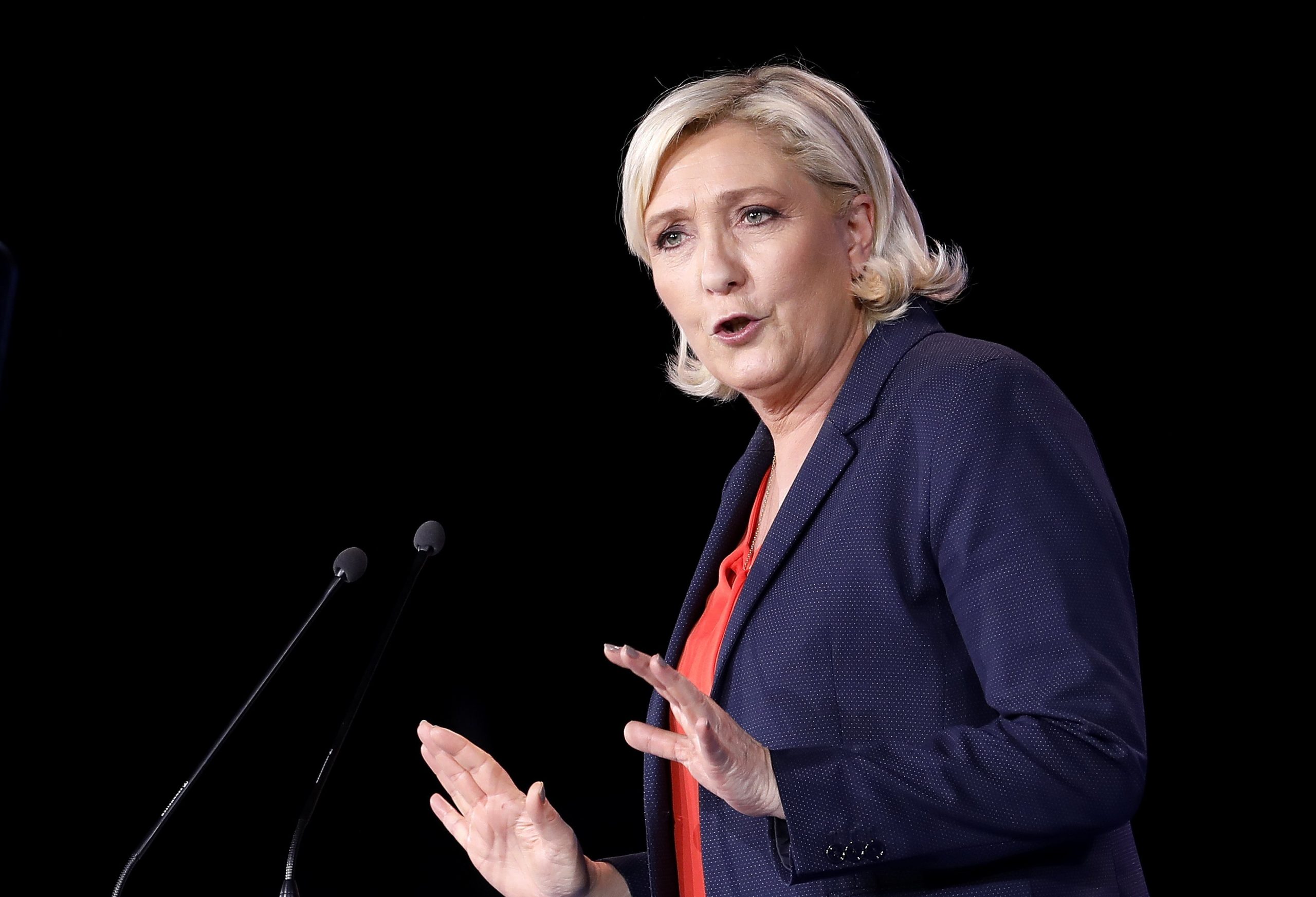 Le Pen e Salvini pedem “revolução” nas eleições europeias de maio