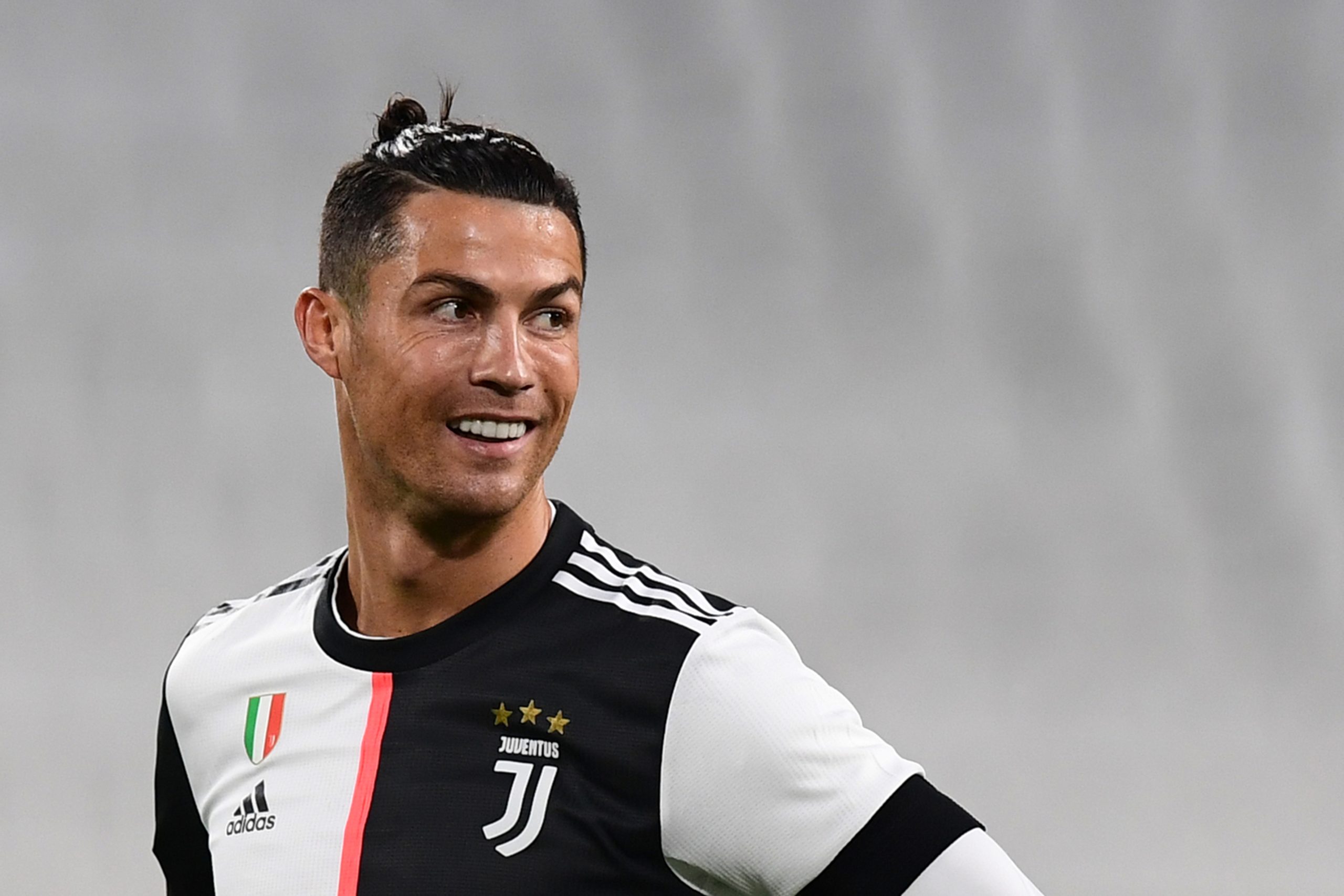 Nápoles elimina Inter e vai defrontar Juventus na final da Taça de Itália
