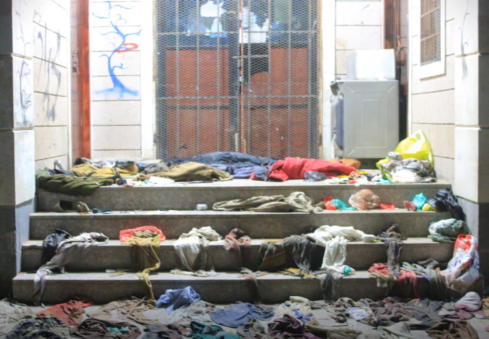 Pelo menos 85 mortos e mais de 322 feridos no Iémen. Autoridades culpam organizadores, testemunhas falam em tiros