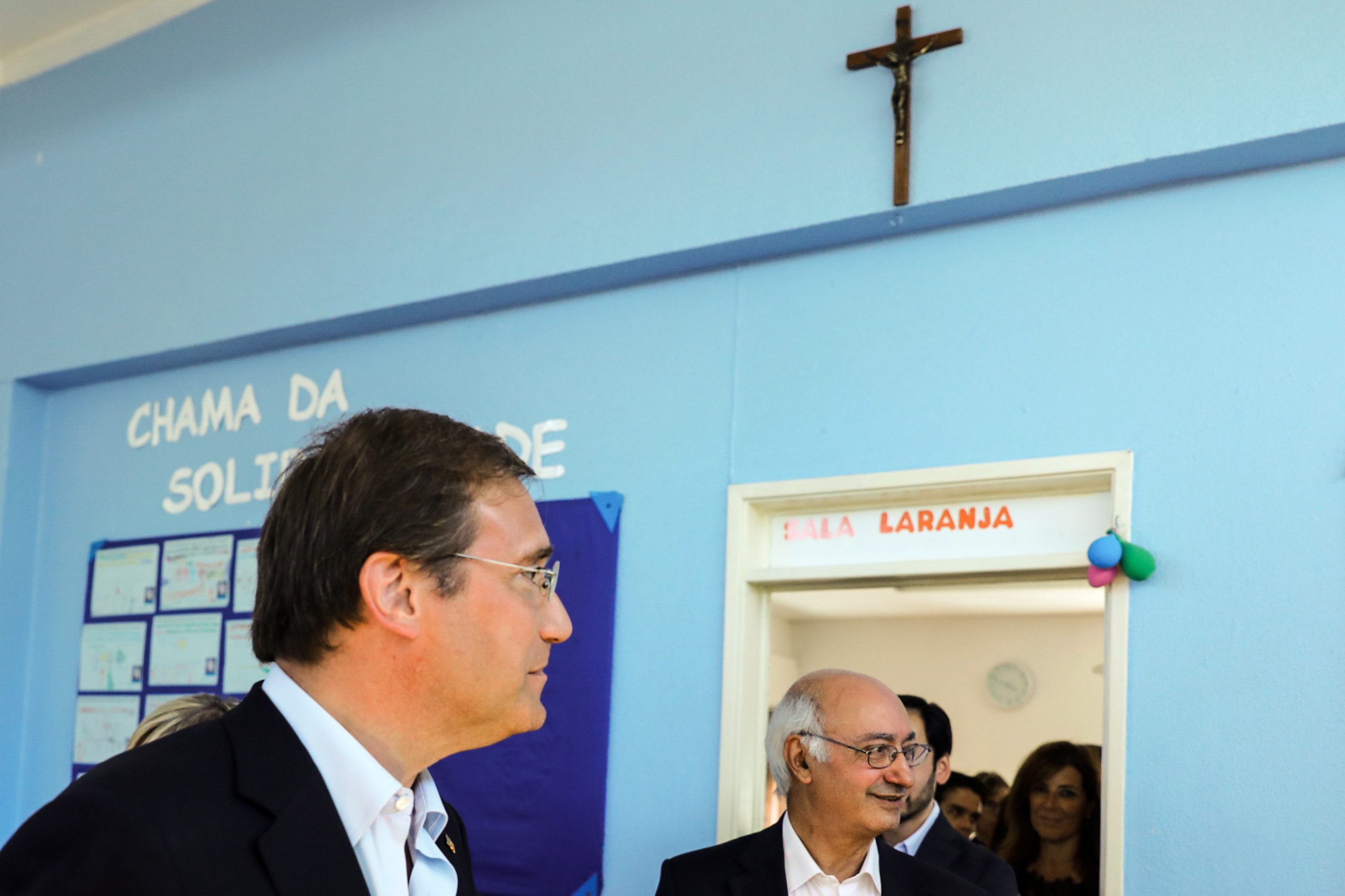 Passos Coelho acusa Governo de “desnorte” na área da Defesa