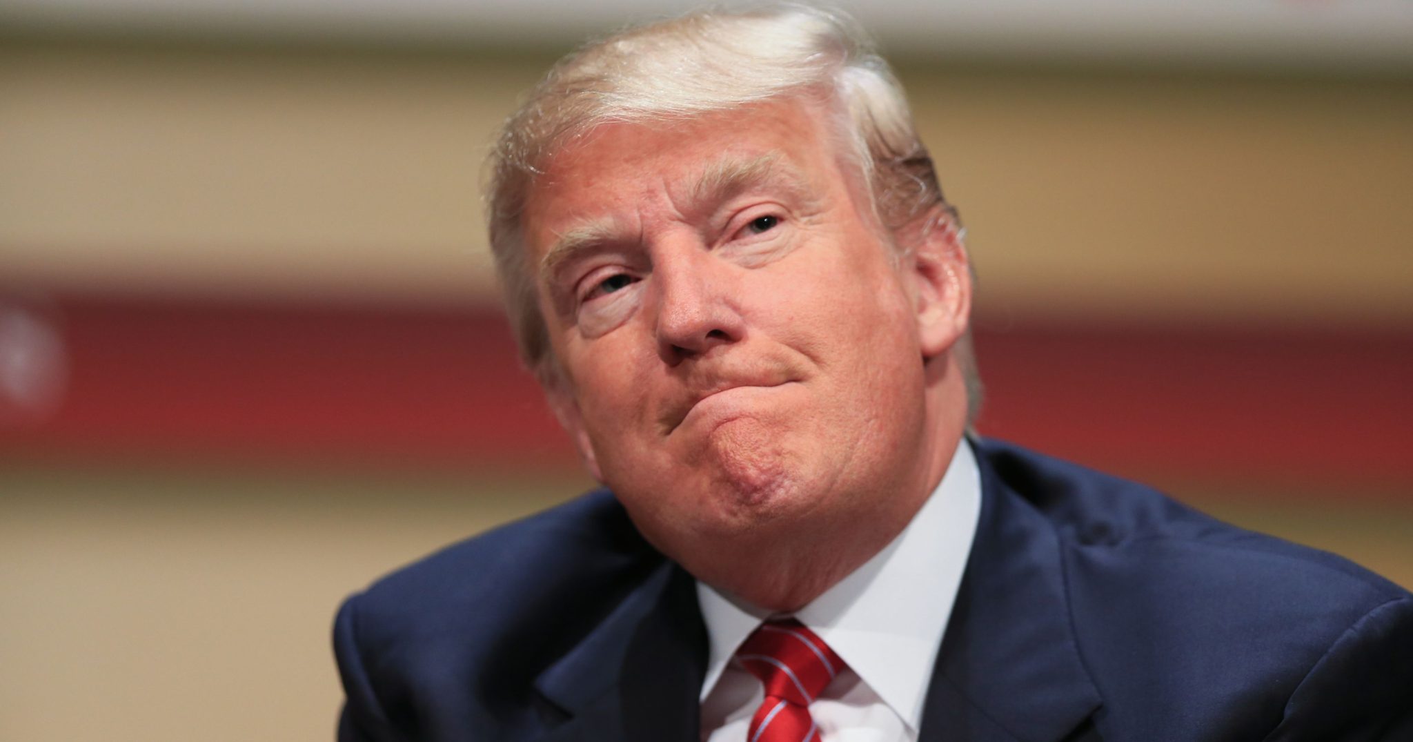 EUA: Trump assina decreto contra “Obamacare”