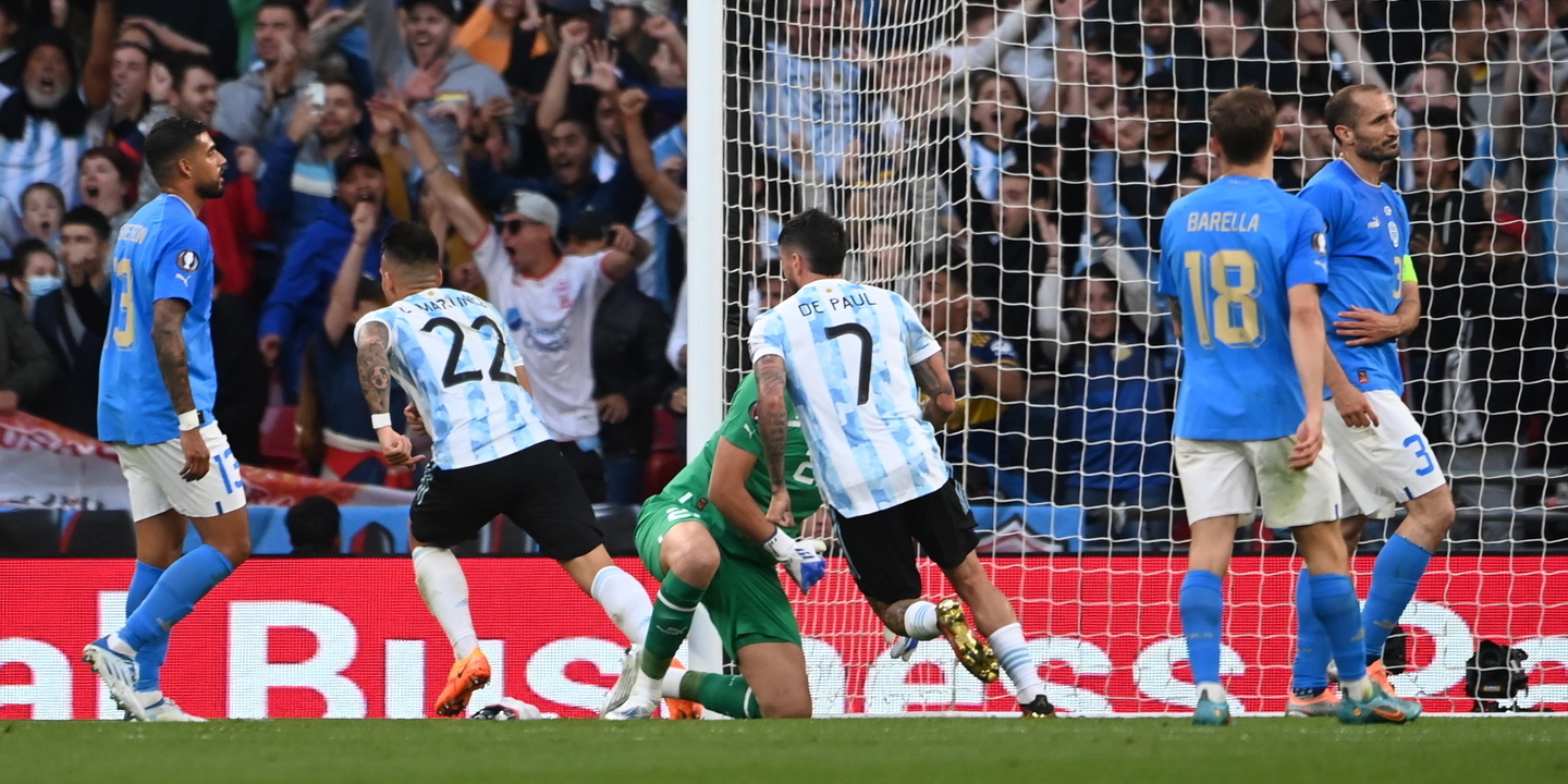 Finalíssima: Argentina vence Itália e conquista primeira edição do troféu