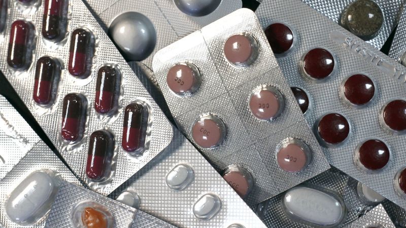 Covid-19: Oleiros cria linha de apoio para compra e entrega de medicamentos e de bens essenciais