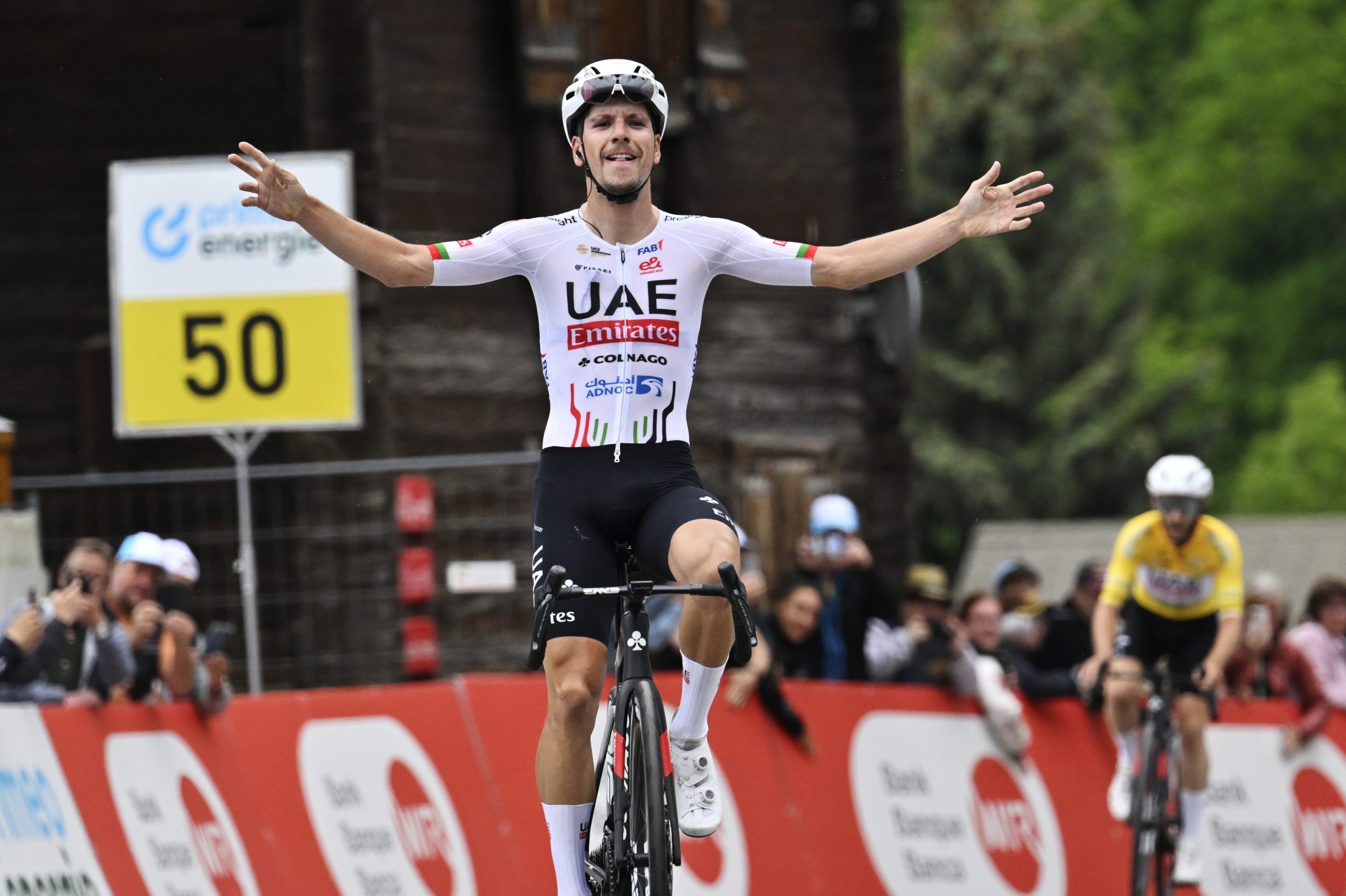 João Almeida: apaixonado por F1, ainda andou no rancho folclórico antes das bicicletas o arrebatarem