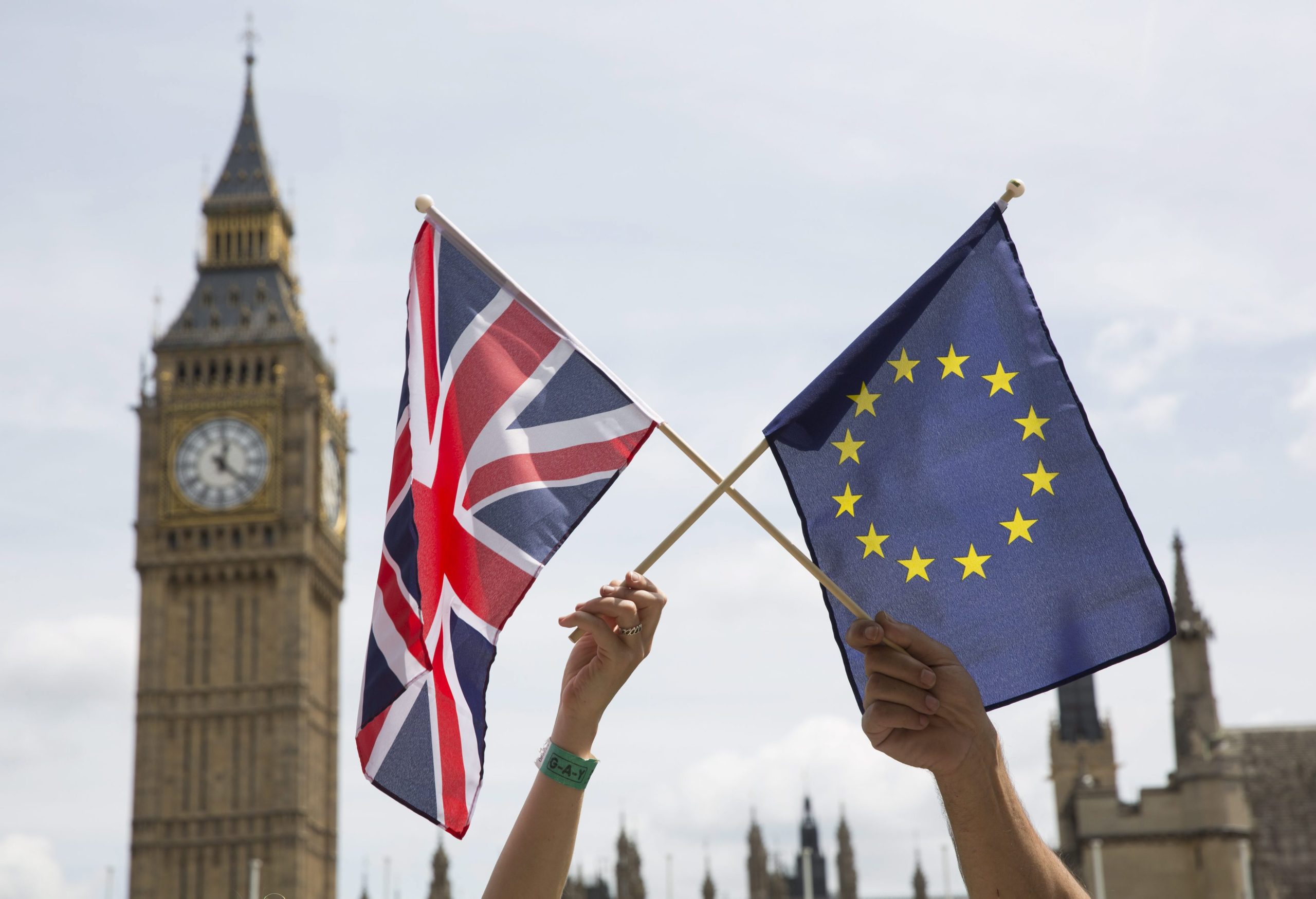 Reino Unido quer cooperação com Europa na política e comércio externo