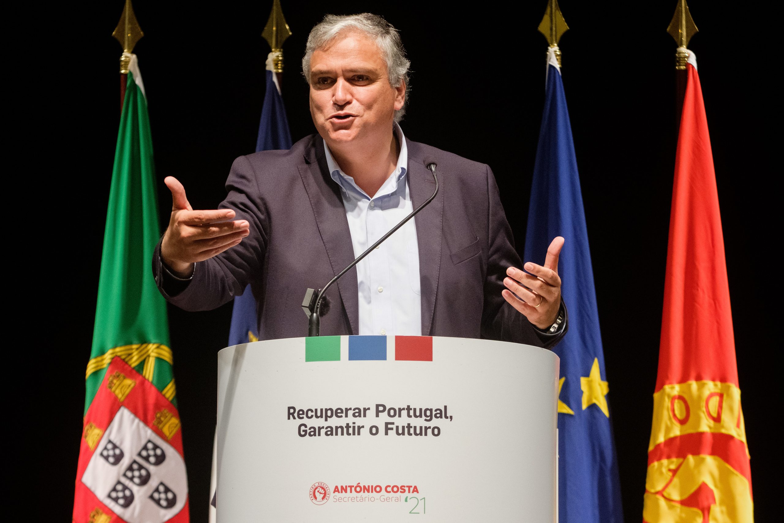 Líder do PS/Açores apoia Pedro Nuno Santos nas eleições internas do PS
