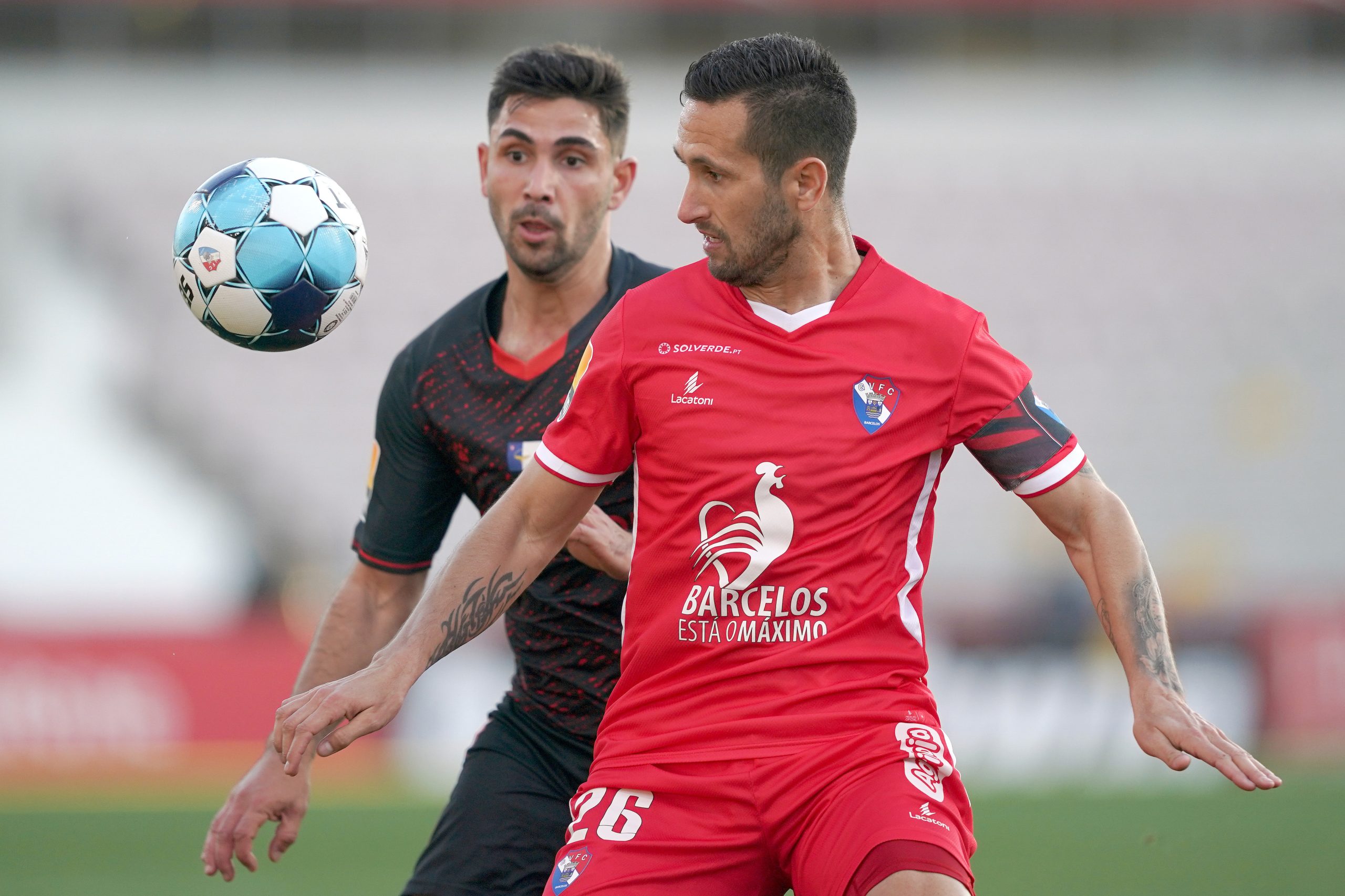 Gil Vicente e Santa Clara, reduzido a nove, empatam e mantêm séries sem derrotas