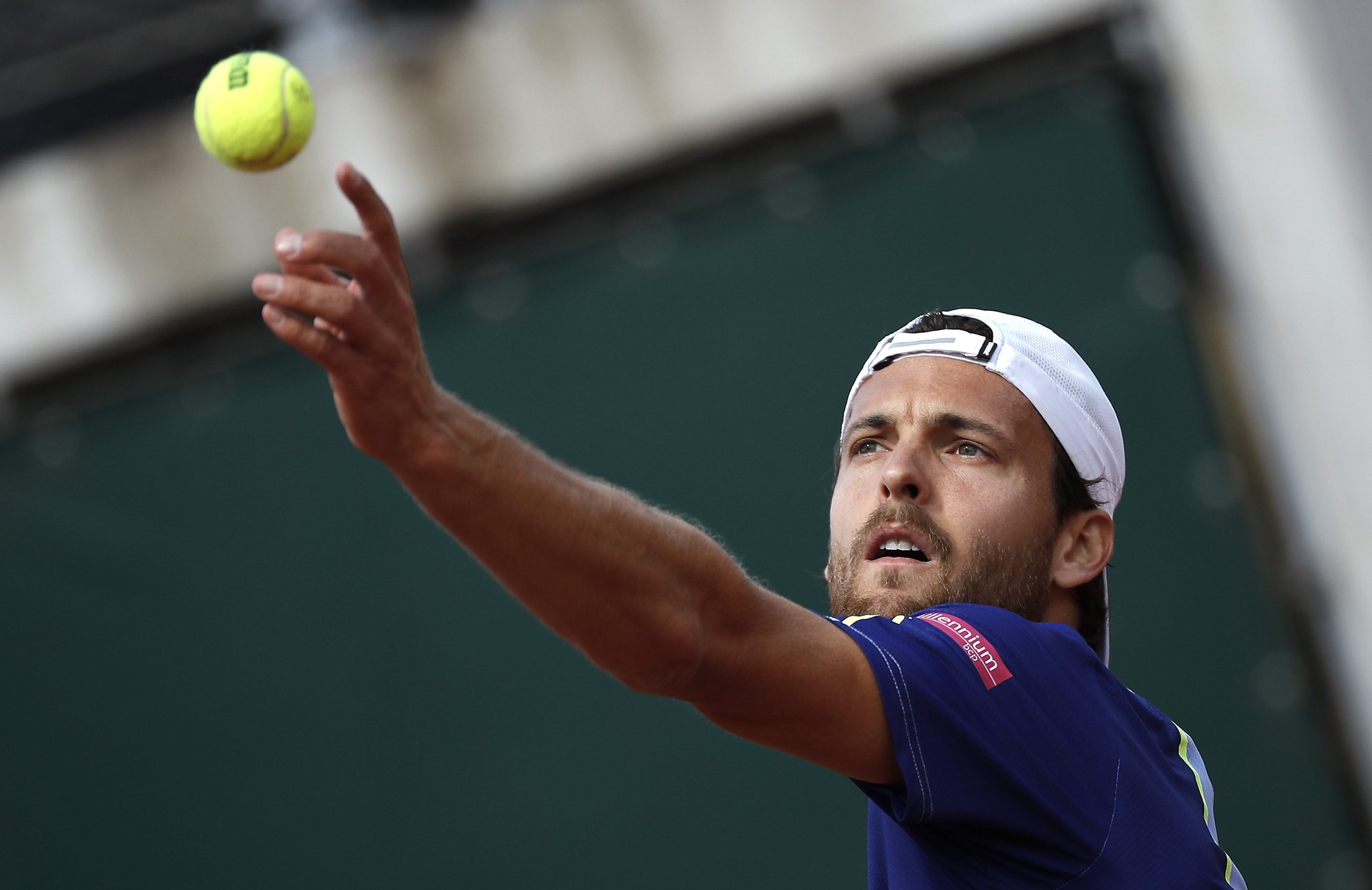 Ténis: João Sousa encontra Richard Gasquet na estreia em Wimbledon