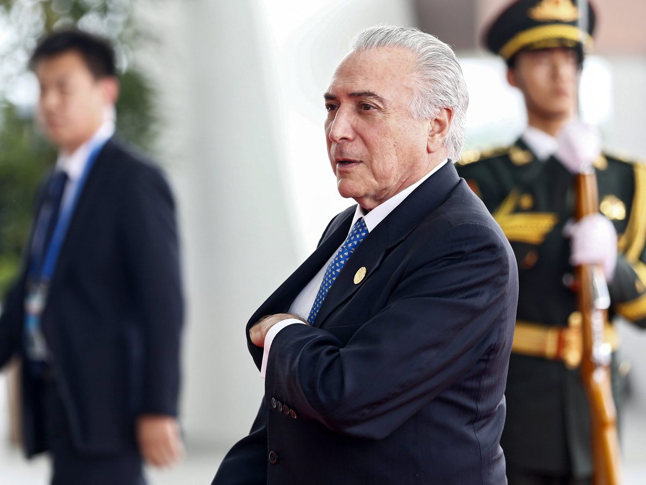 Brasil anuncia plano de concessões e privatizações