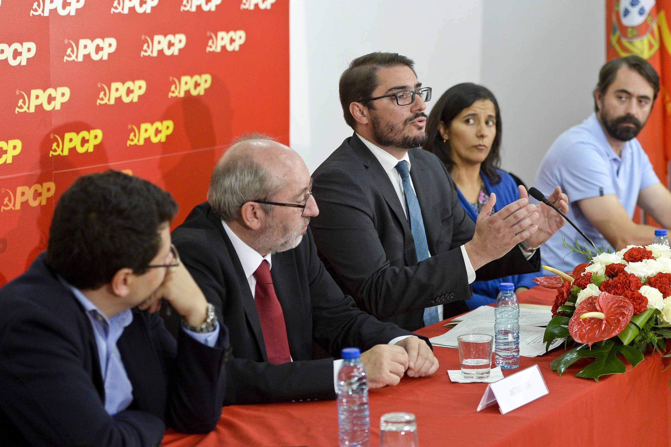 PCP força discussão sobre contratação coletiva e fim da sua caducidade