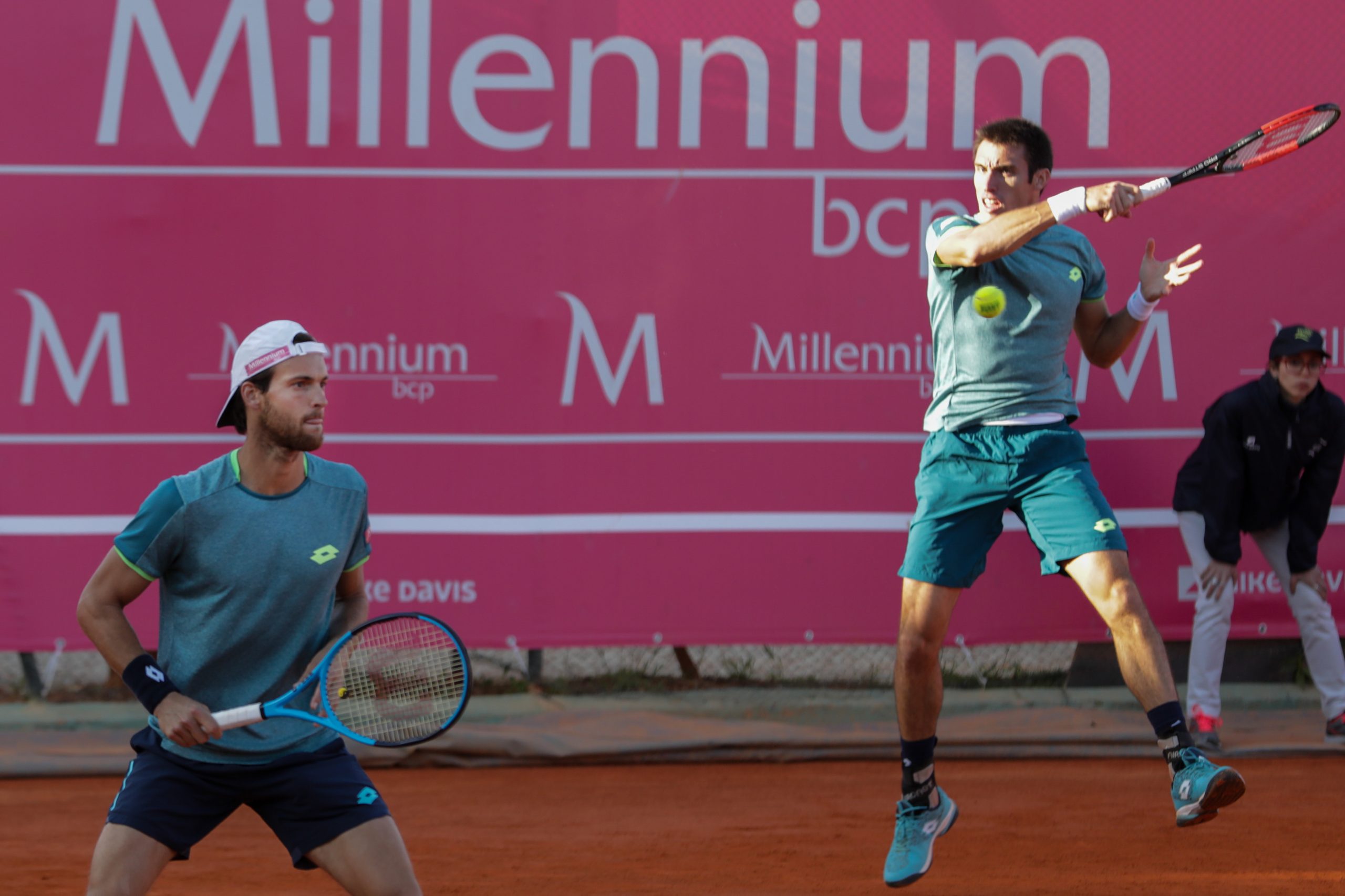 Estoril Open: Depois dos ‘quartos’ em singulares, João Sousa apura-se também em pares