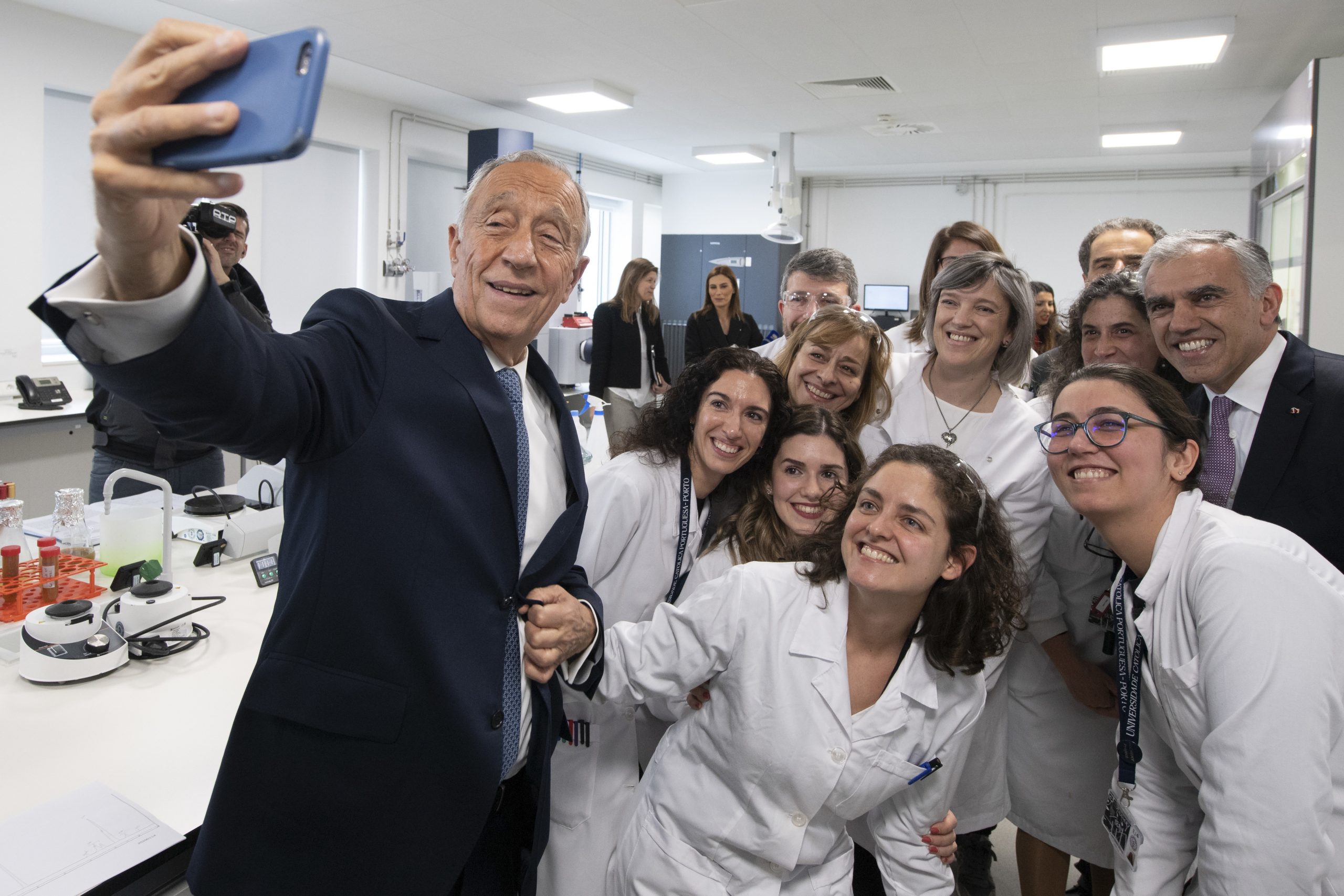 Marcelo recusa comentar IVA da eletricidade: “Quem tem de garantir estabilidade são os partidos”
