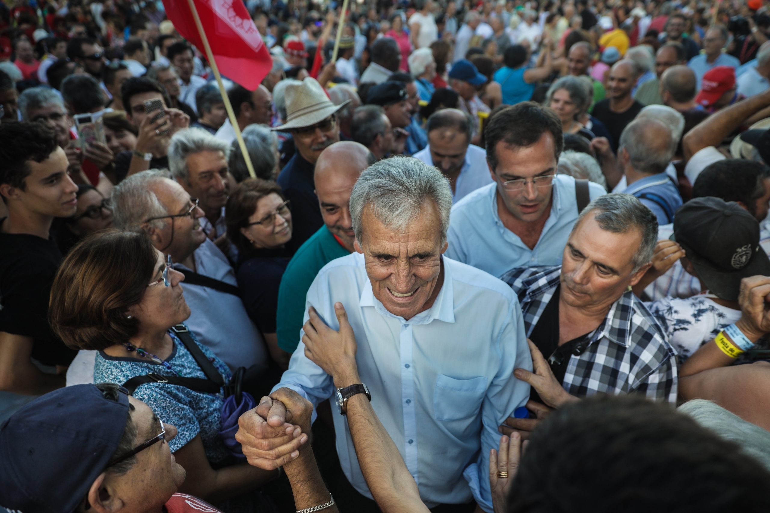 “Parvoíce”. É assim que Jerónimo vê acusações da direita de partidarização na Autoeuropa