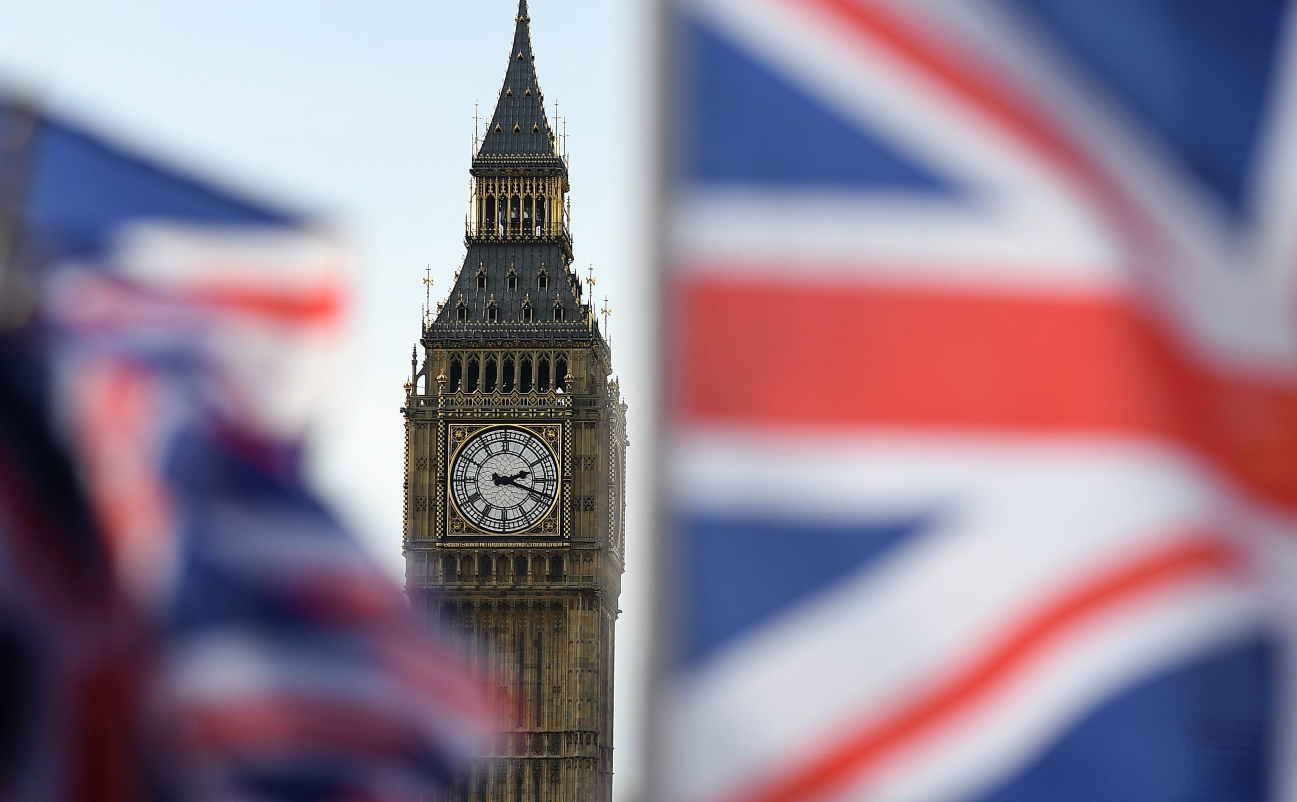 Detido ex-ministro britânico e deputado ‘tory’ por suspeita de violação
