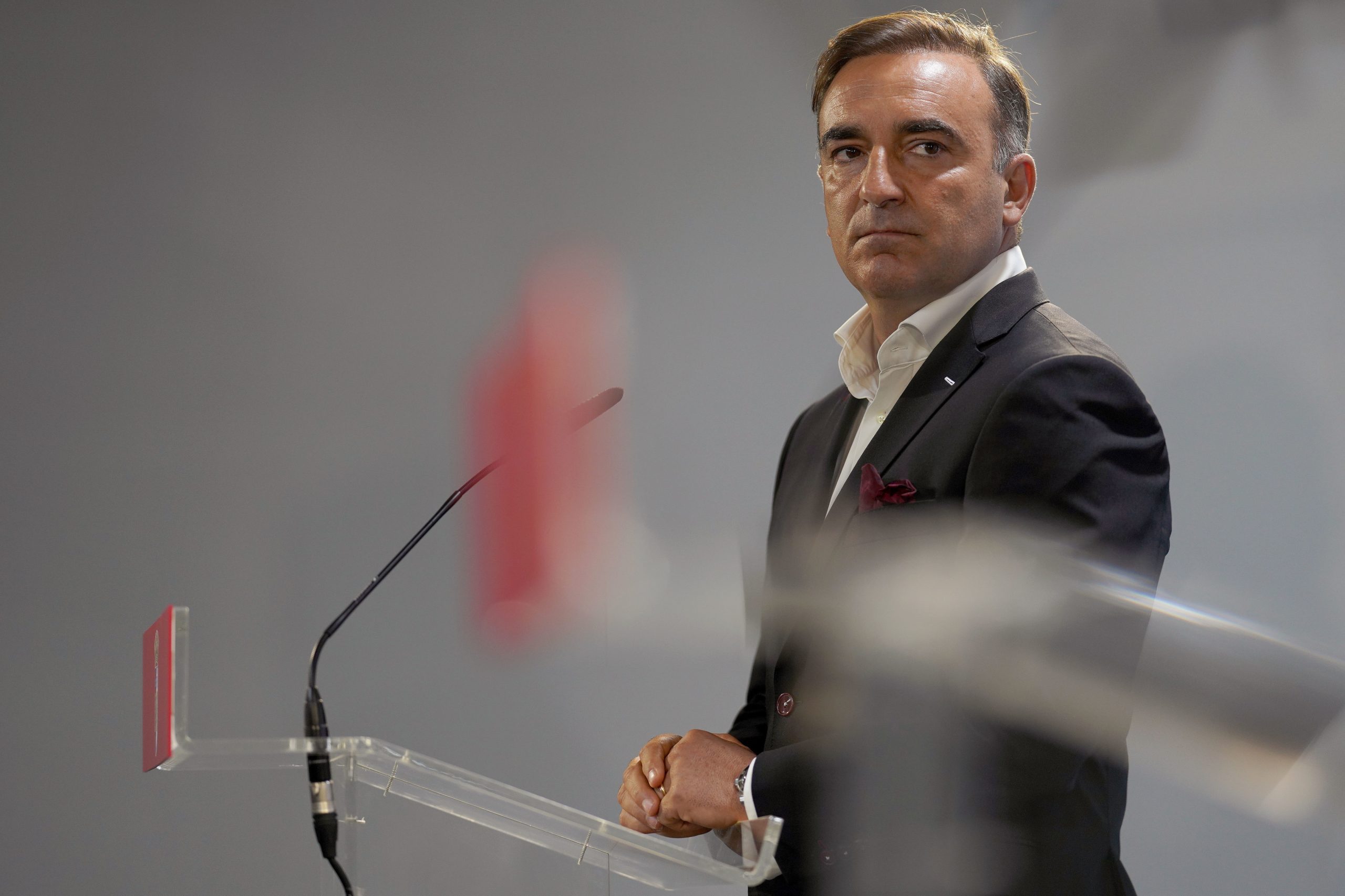“O céu é o limite”, diz Carlos Carvalhal, na sua apresentação como novo técnico do Braga