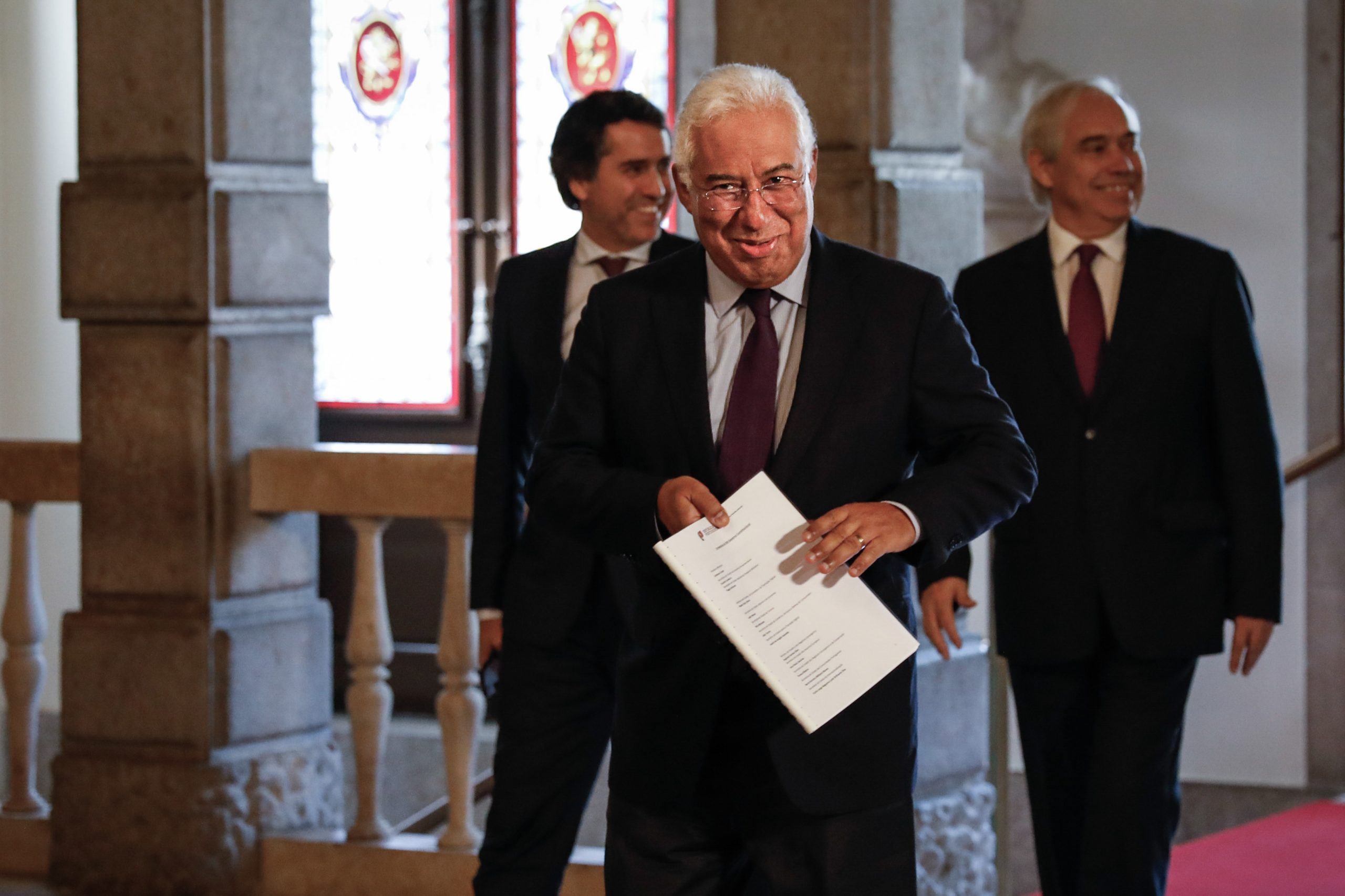 Governo: Um quarto do total de deputados do PS sai para o novo executivo