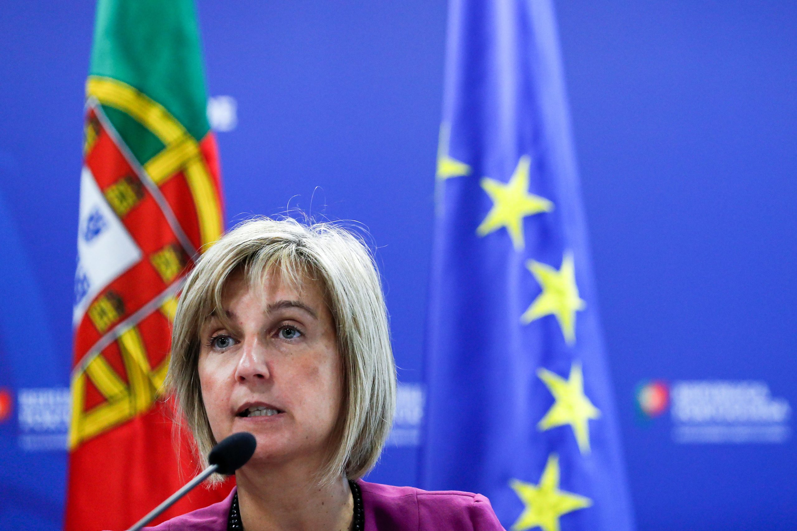 Covid-19: Ministra da Saúde sem comentários a críticas de presidente da Câmara de Lisboa
