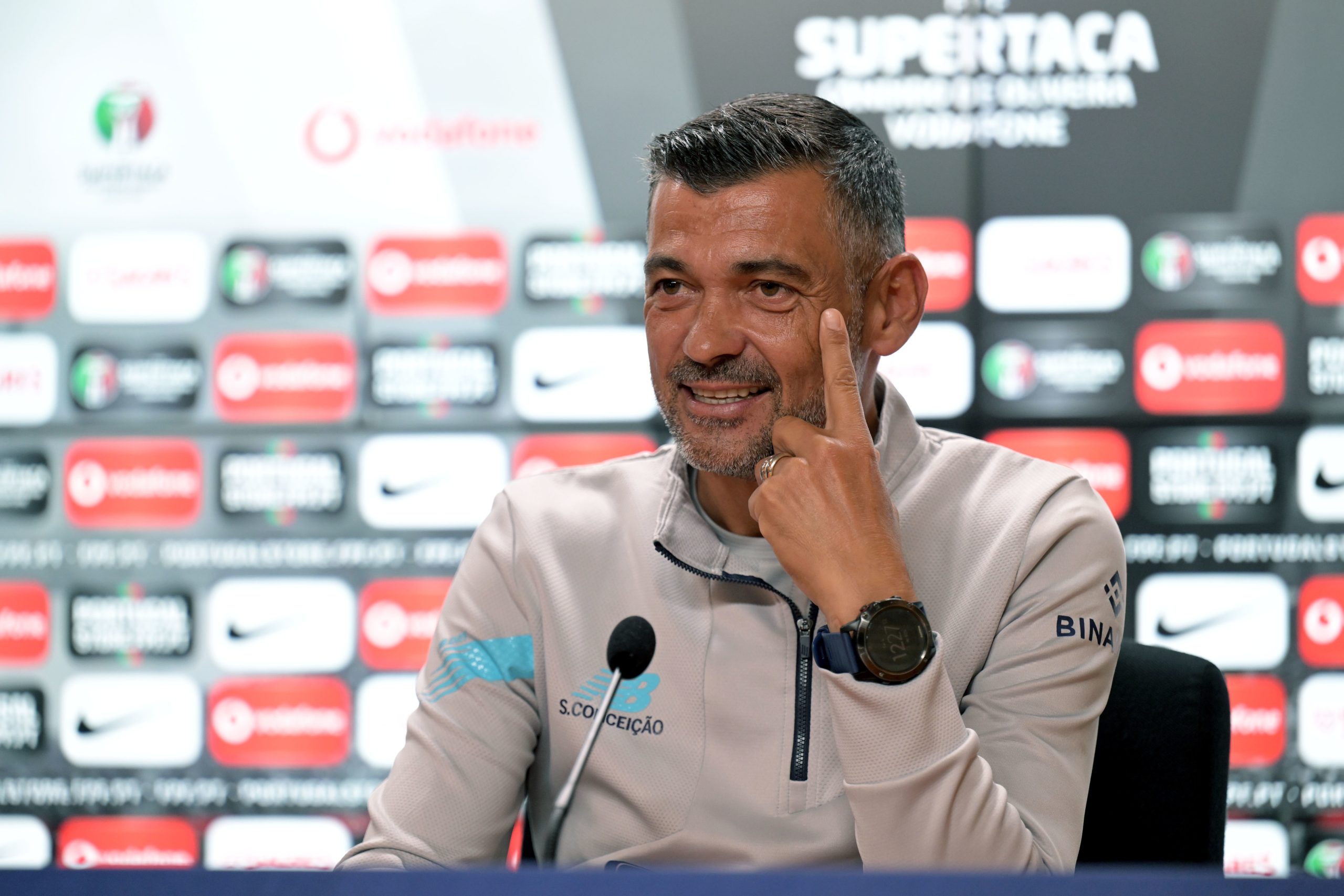 Sérgio Conceição assume que o FC Porto está empenhado em conquistar a Supertaça
