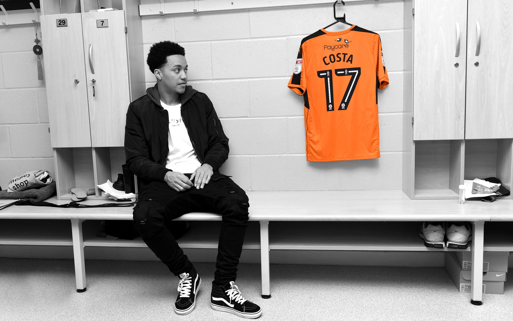 Hélder Costa assina pelo Wolverhampton por quatro anos e meio