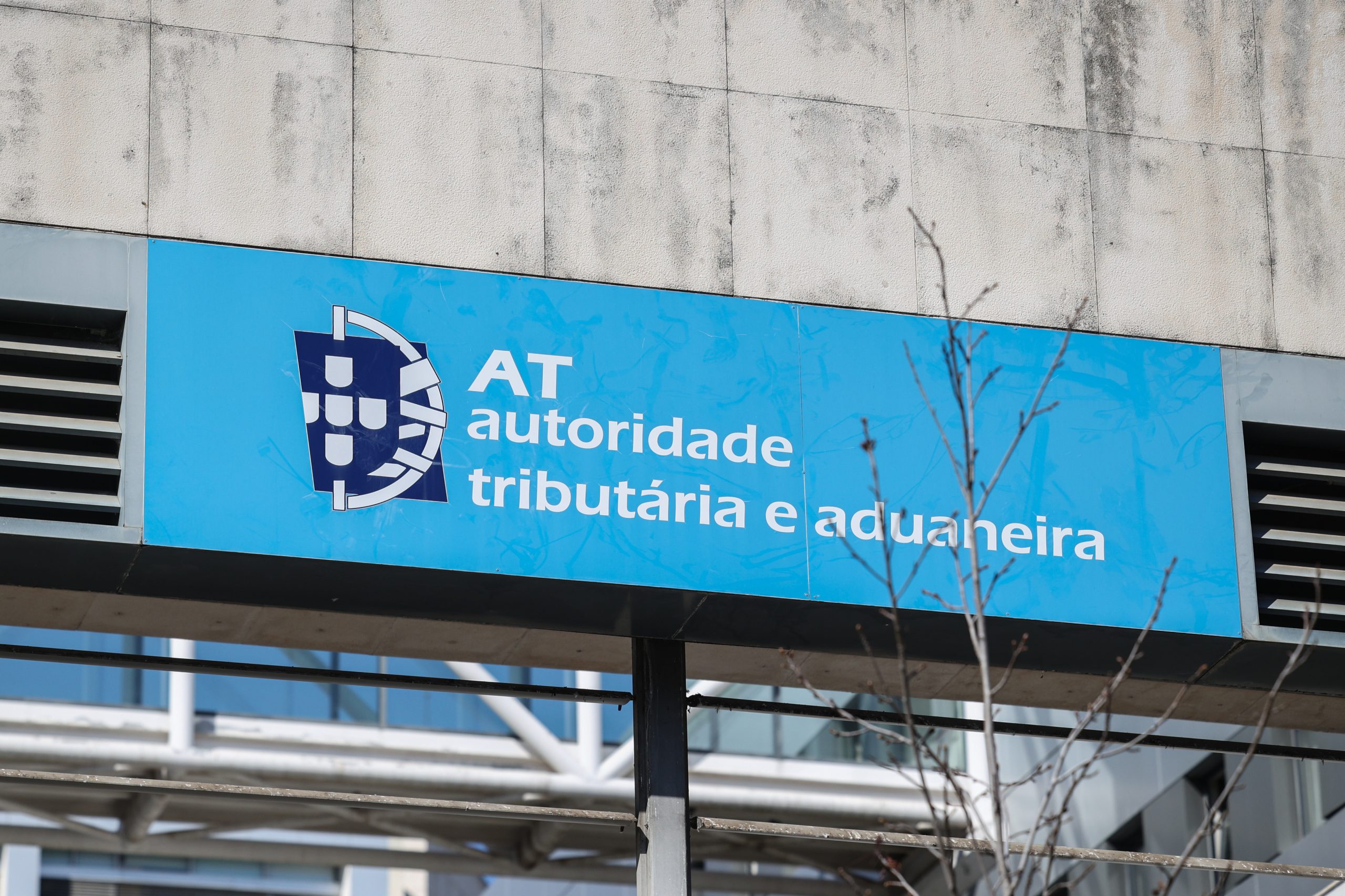 IMT Jovem: terrenos para construir primeira habitação ficam de fora