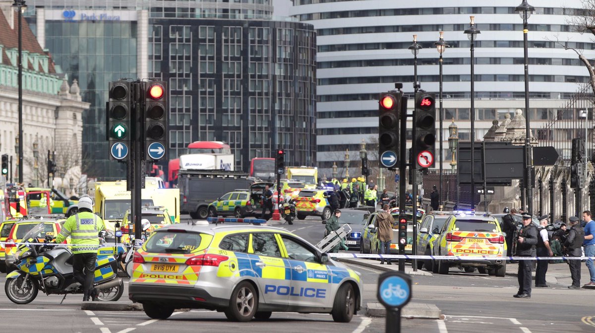 Até mais informação, polícia inglesa fala de “incidente terrorista”