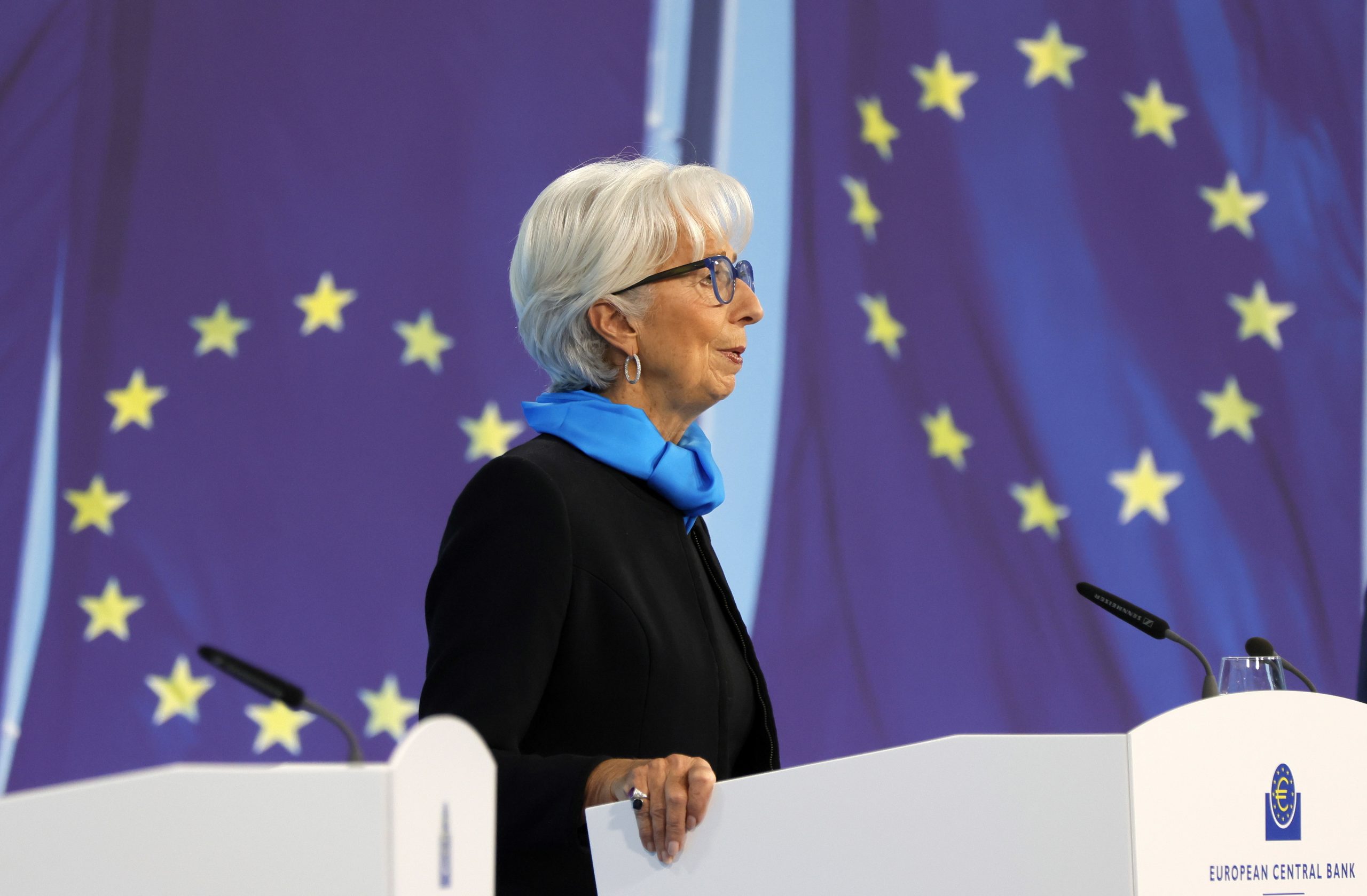 Lagarde diz que subida da inflação pode “mais do que o previsto”, mas que deve recuar em 2022