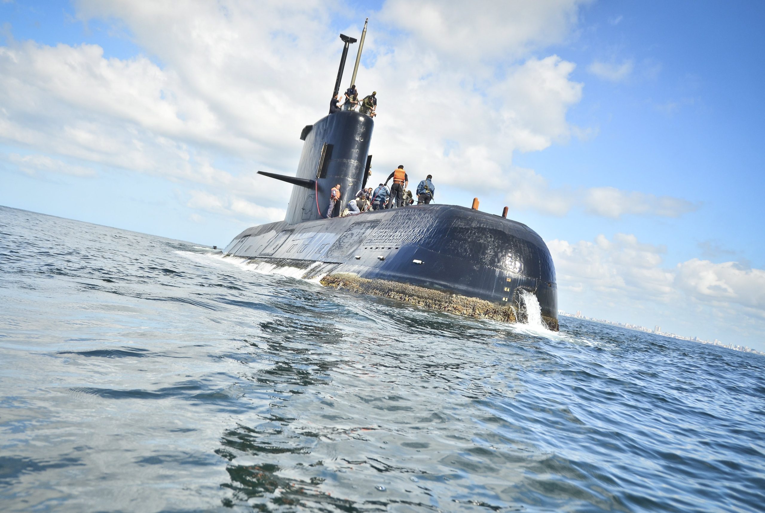 Argentina: Armada deteta sinais que podem ser de submarino desaparecido