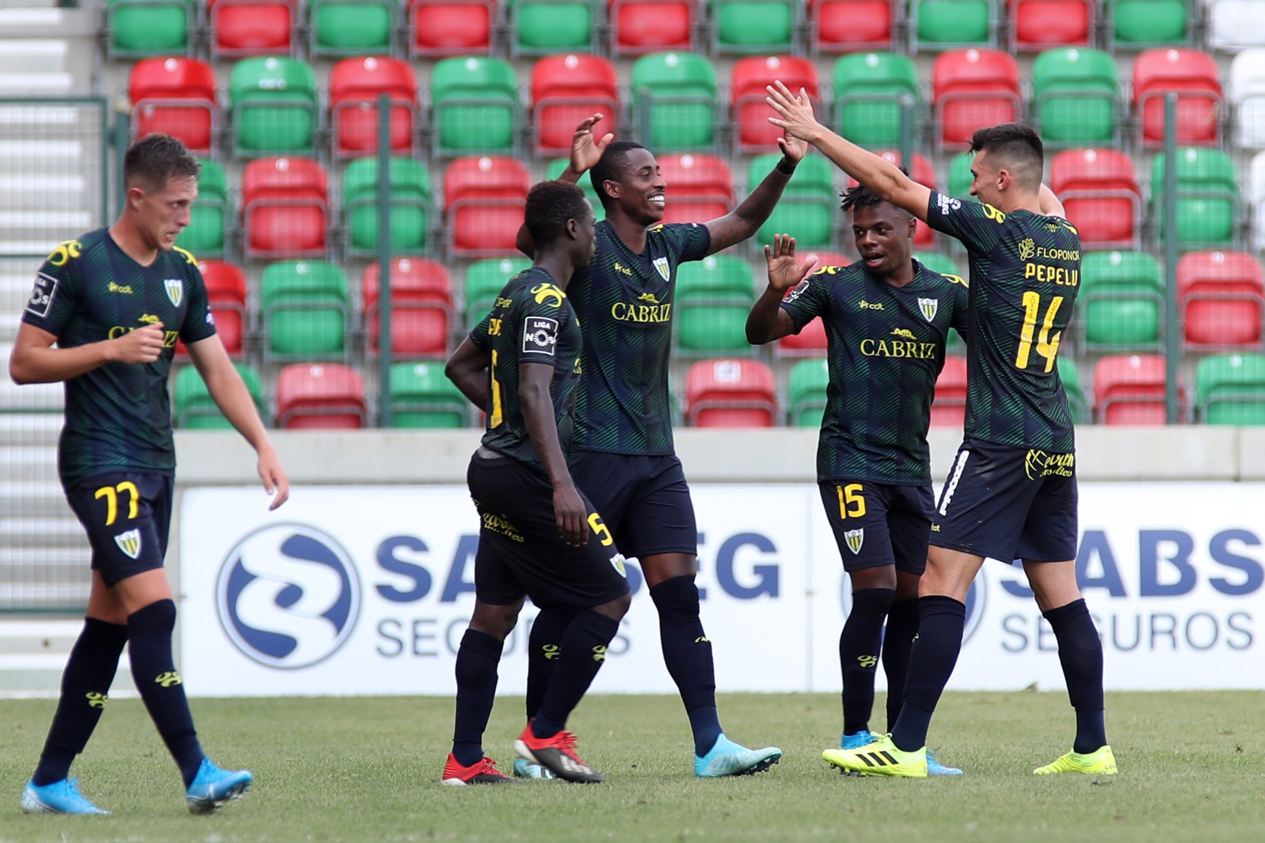 Tondela conquista primeira vitória na Liga ao ganhar na Madeira