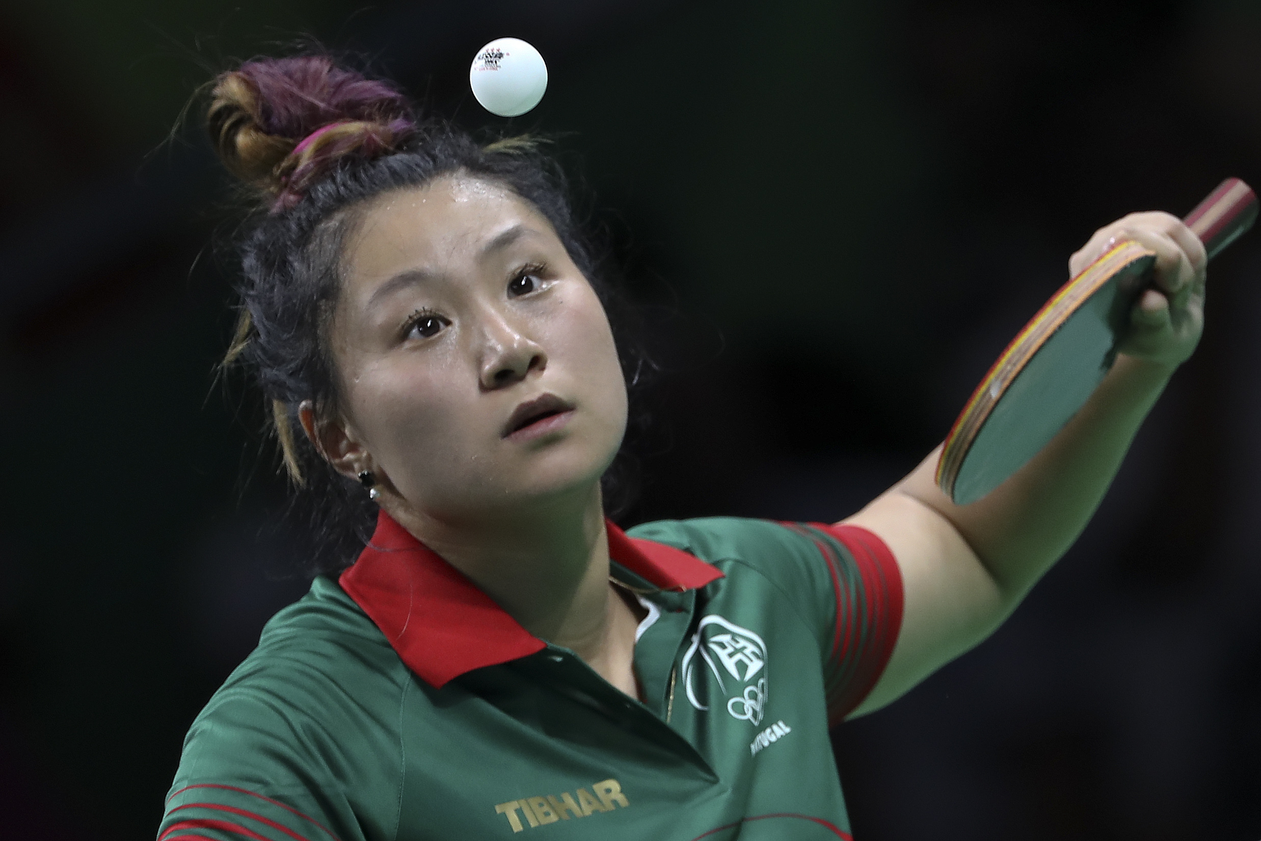 Jieni Shao e Fu Yu asseguram vaga nas competições individuais de ténis de mesa