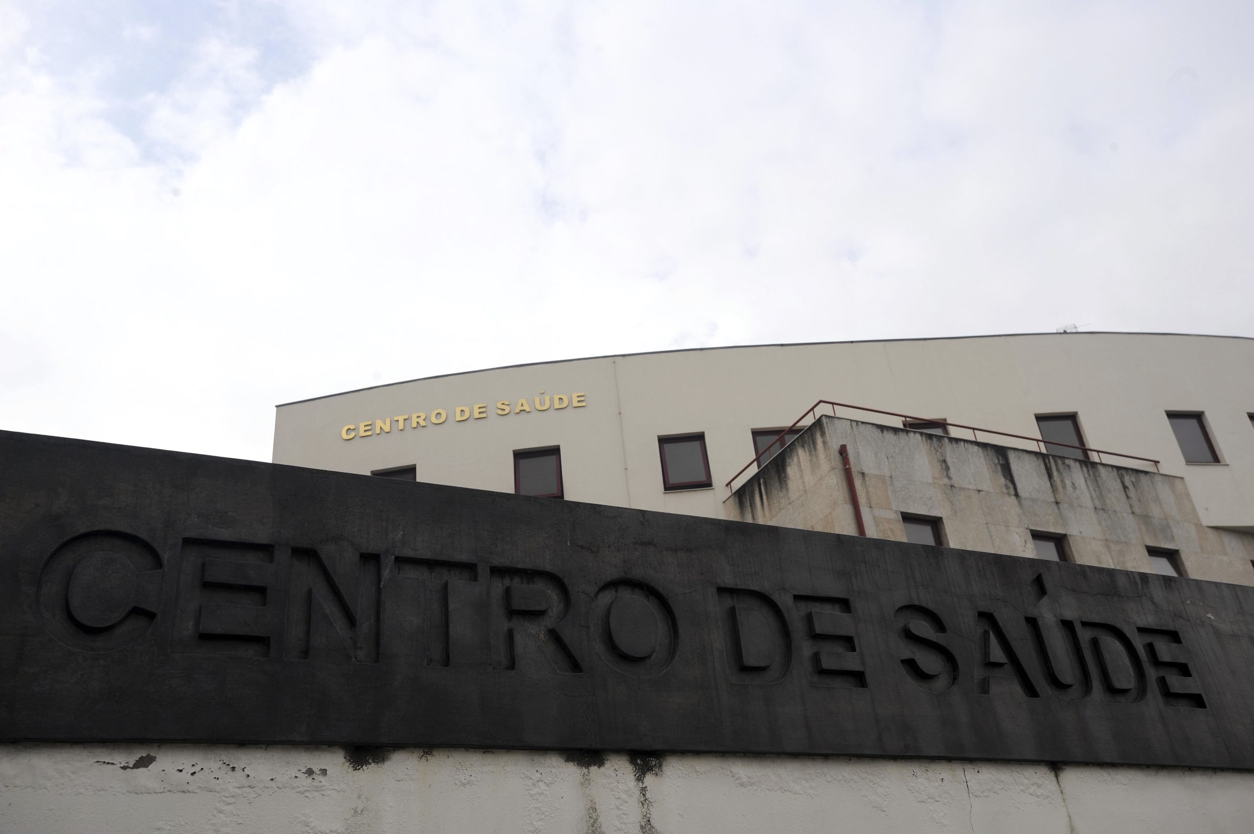 Profissionais de saúde enviam ao Governo plano para responder à falta de médicos de família