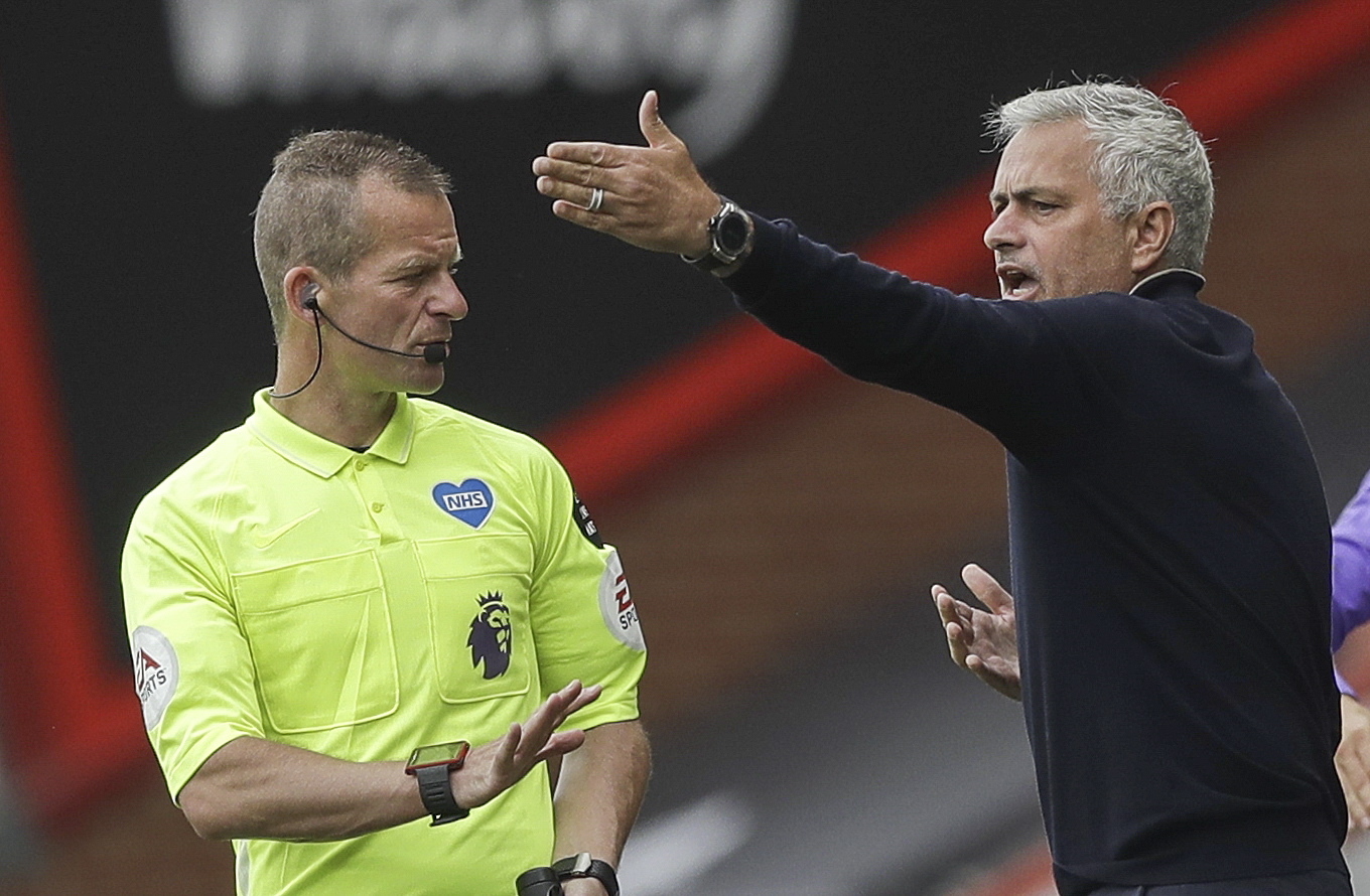 Tottenham, de Mourinho, cede nulo em Bournemouth e cai para o nono lugar