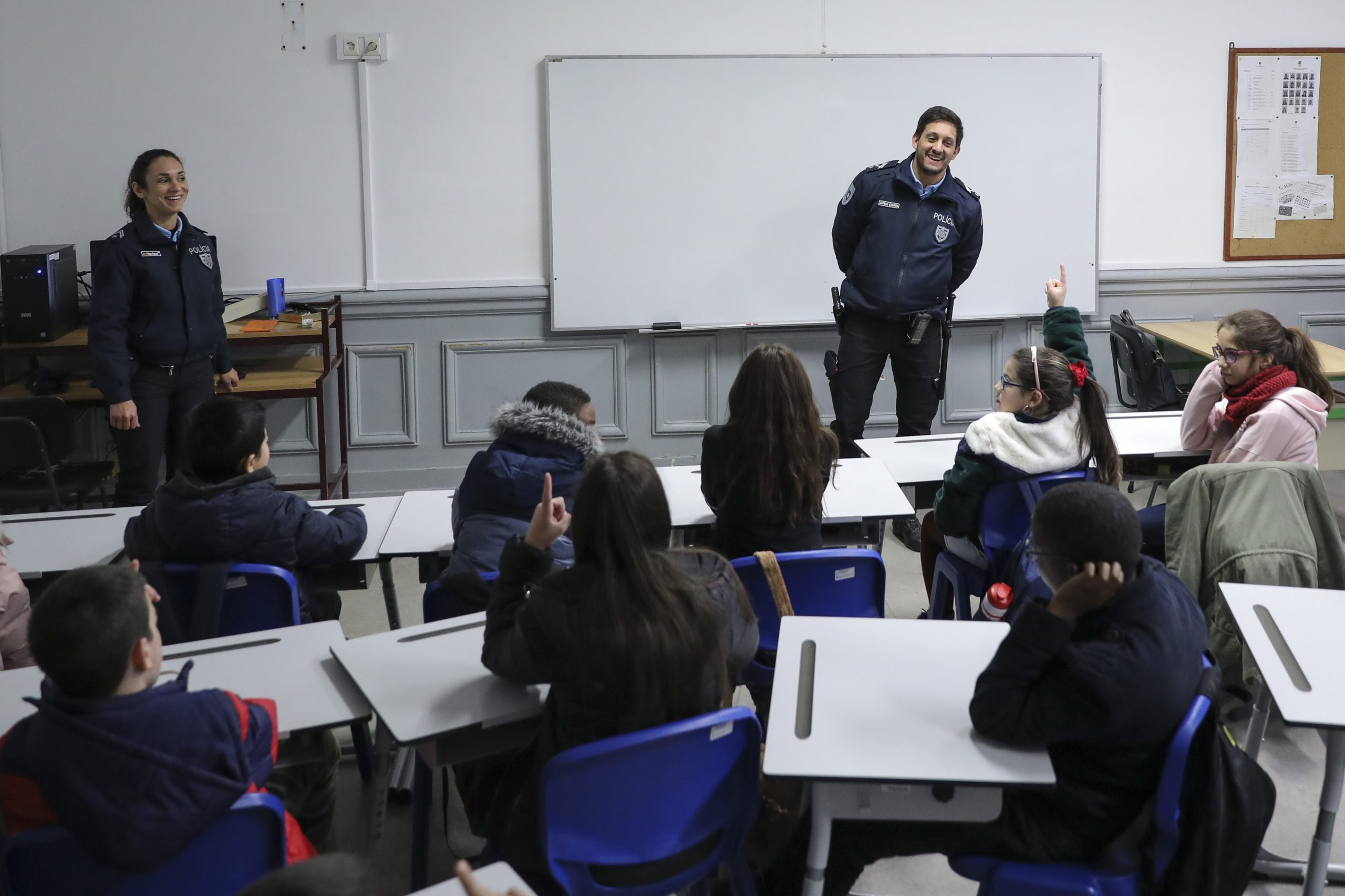 PSP vai às escolas explicar que “No Namoro Não Há Guerra”