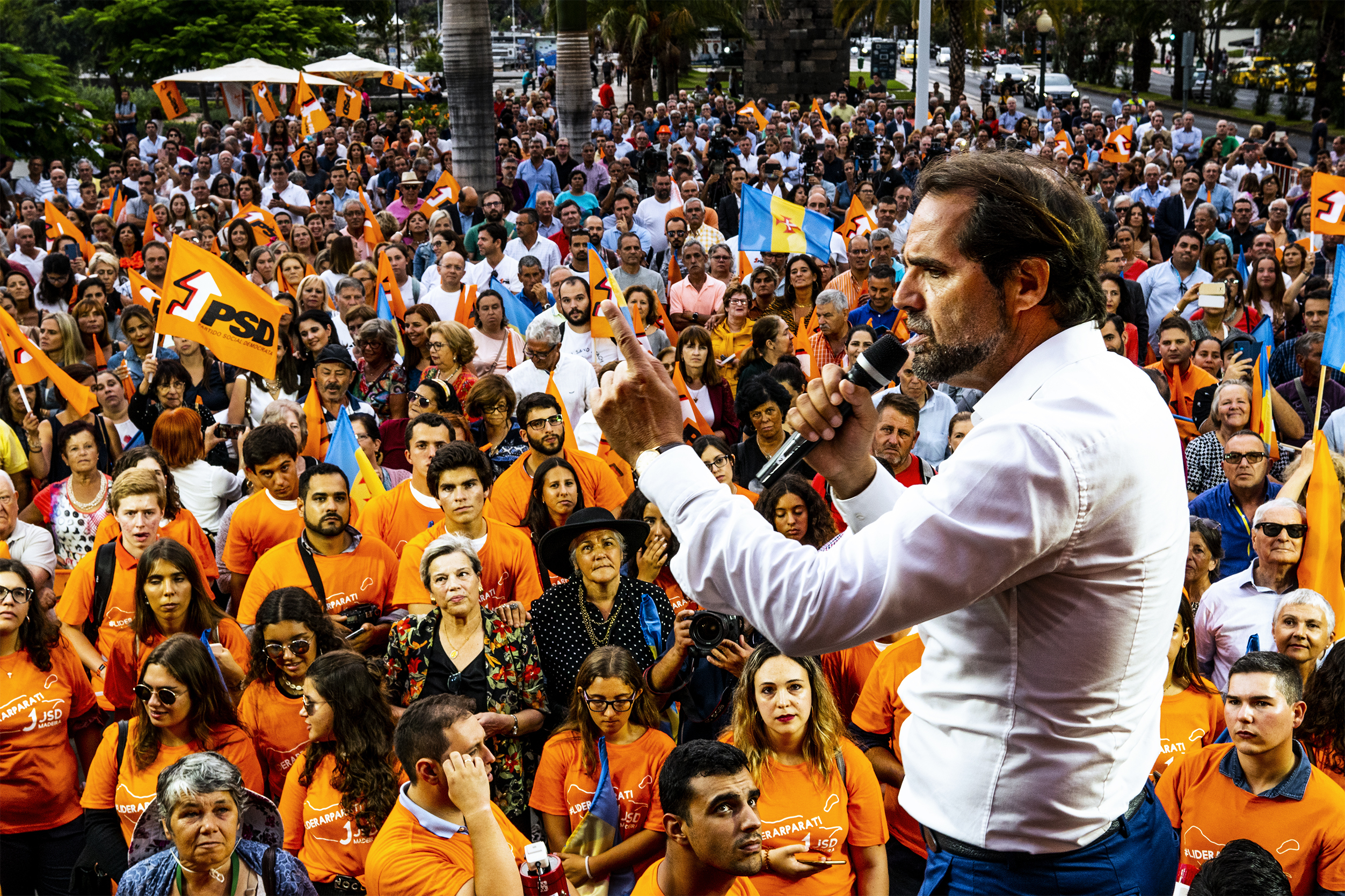 Eleições da Madeira: PSD lidera com 48,51% dos votos com metade das freguesias apuradas
