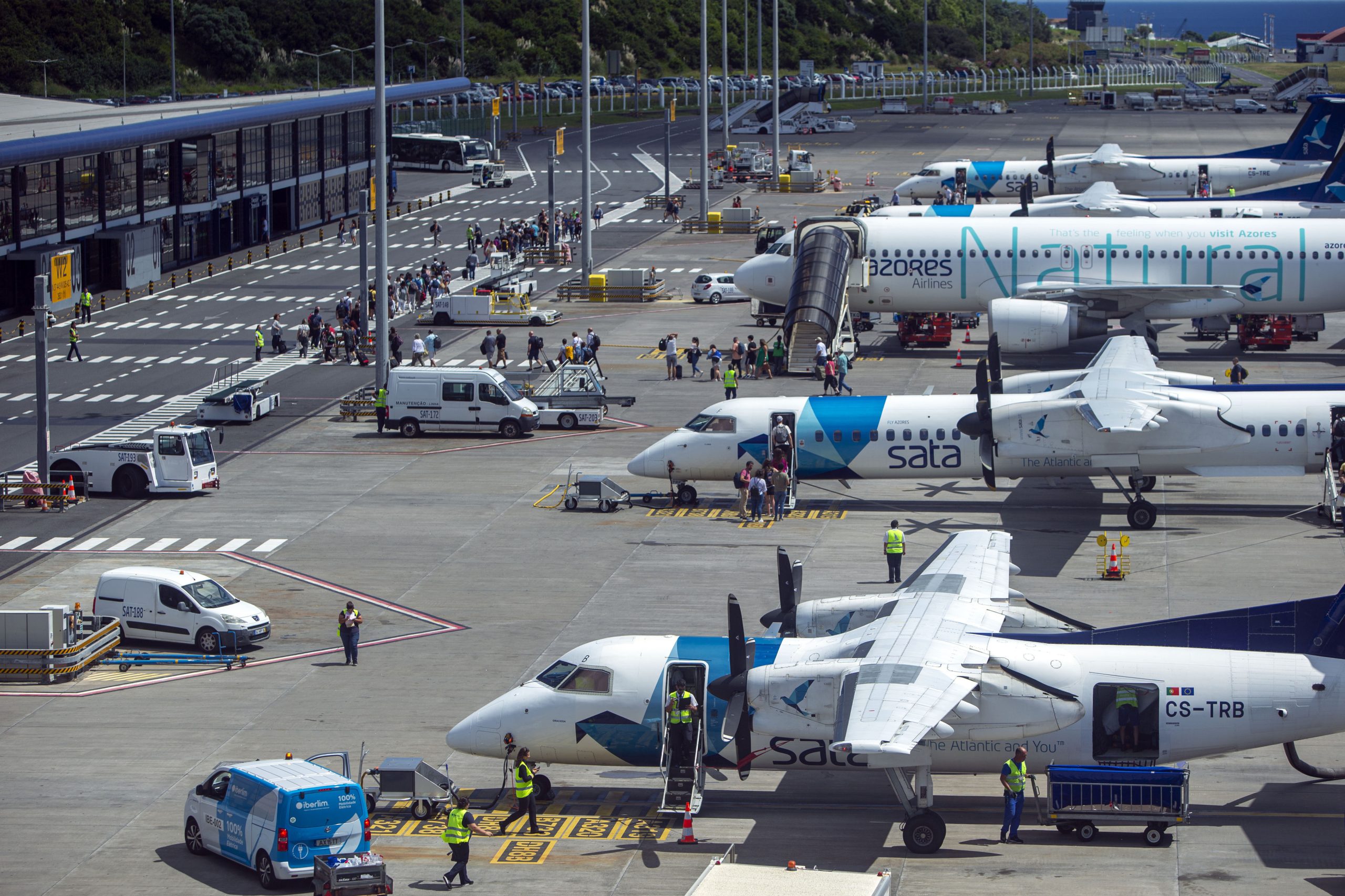 SATA cancela voos entre ilhas devido à passagem do ciclone Gabrielle