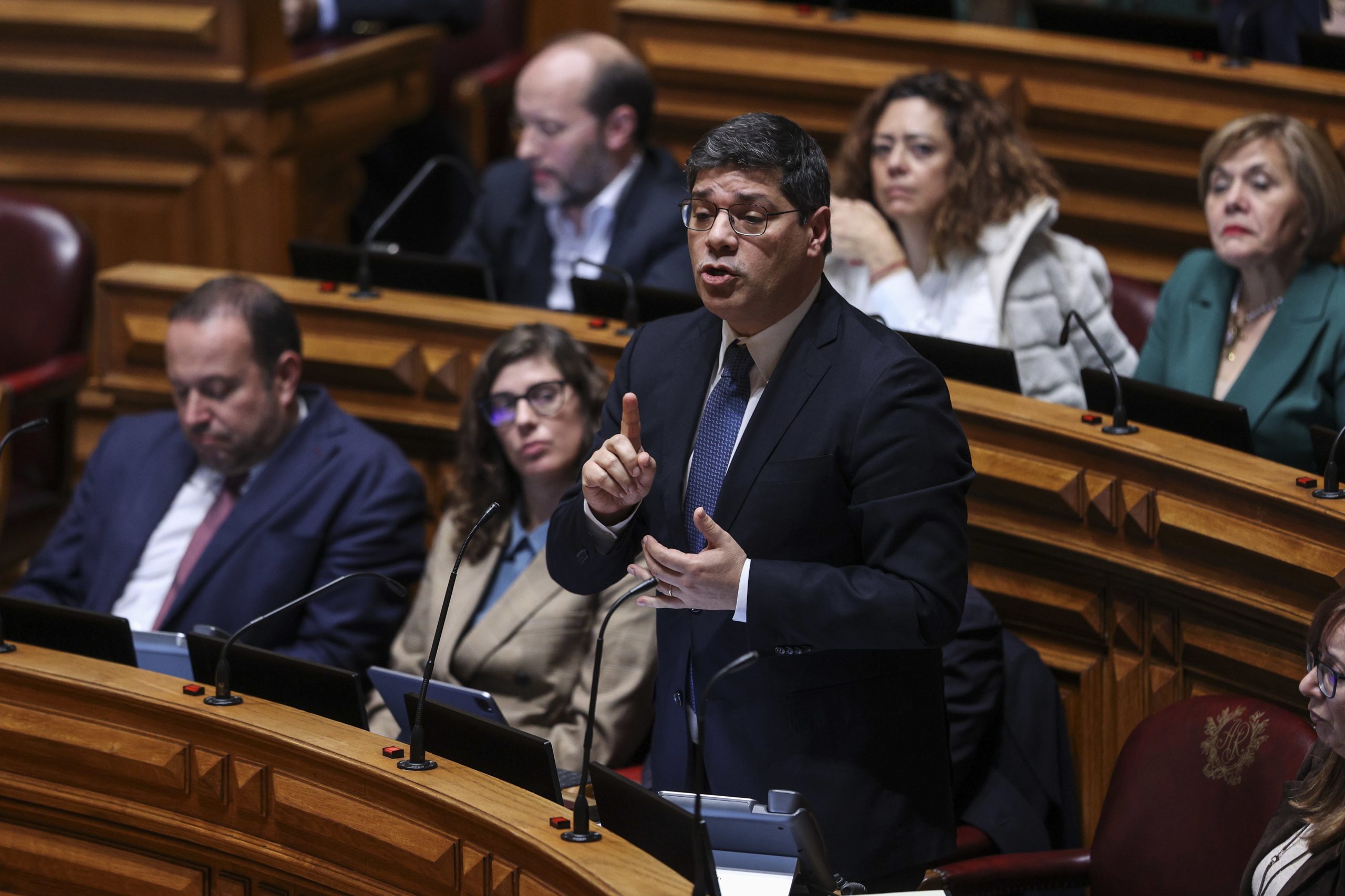 PS mantém: divulgação de documentos confidenciais da comissão de inquérito à TAP veio da AR