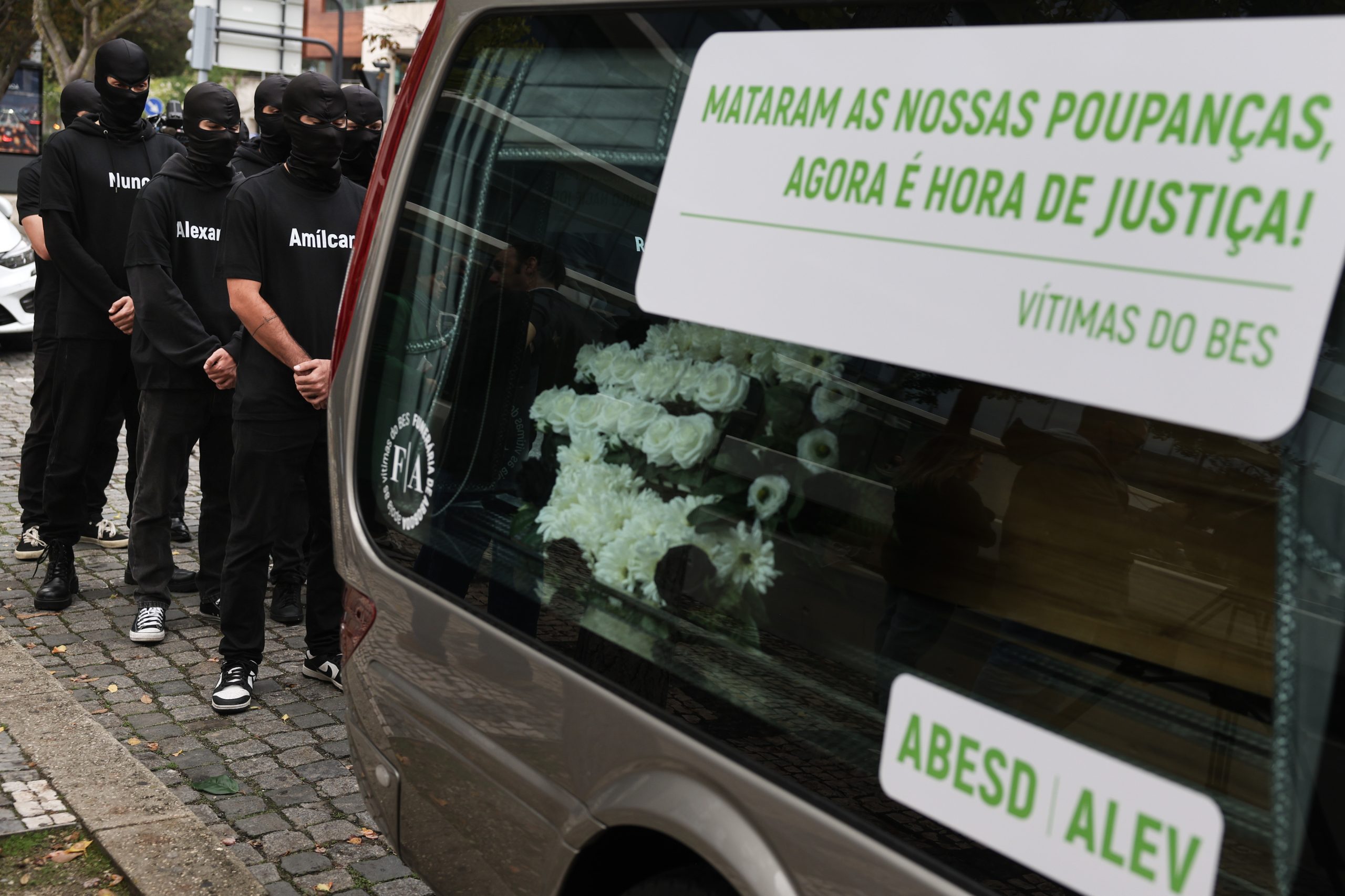 Mais de 100 lesados do BES/GES morreram à espera de justiça, diz advogado