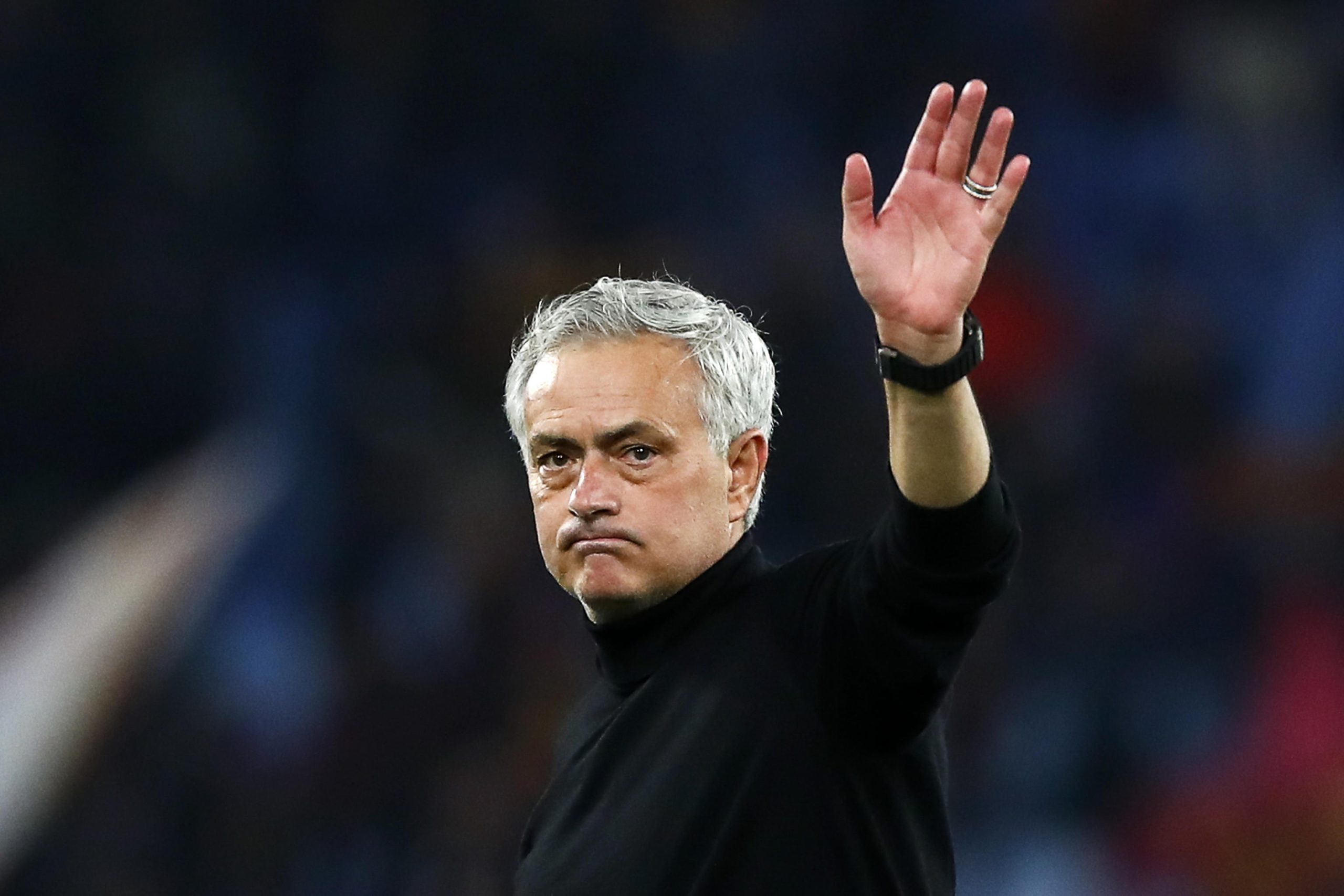 José Mourinho confirmado como treinador do Fenerbahçe