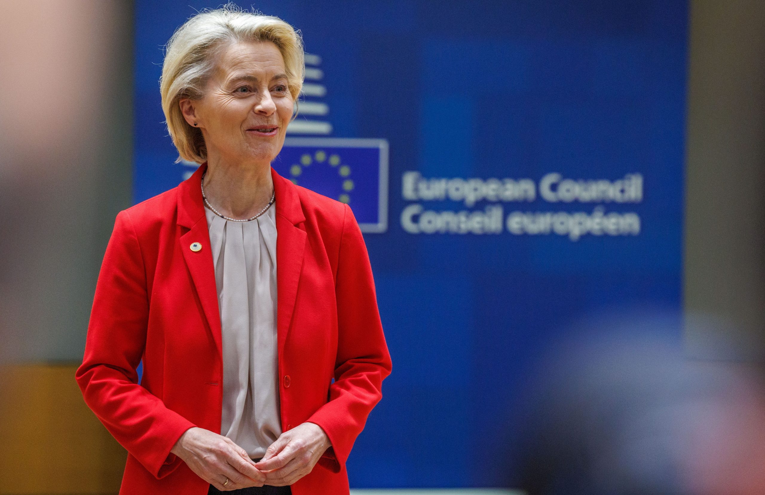 Von der Leyen pede ao Senado dos EUA que ratifique ajuda à Ucrânia rapidamente