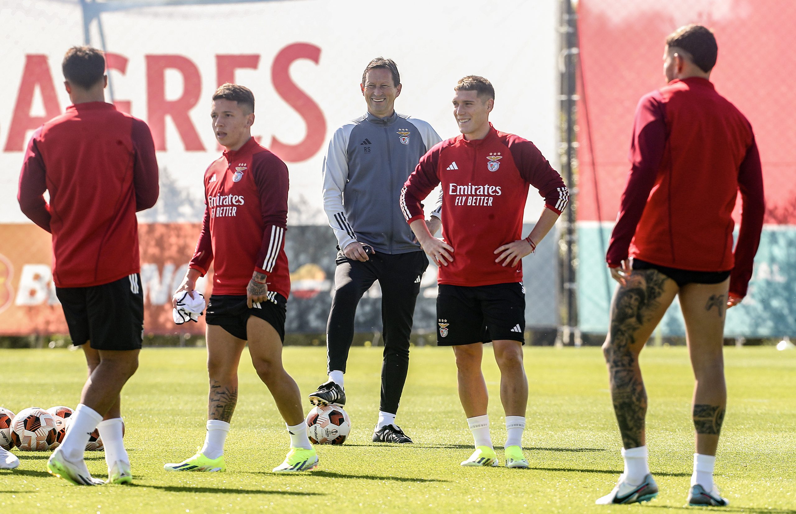 Roger Schmidt confia na capacidade do Benfica para vencer Rangers em Glasgow
