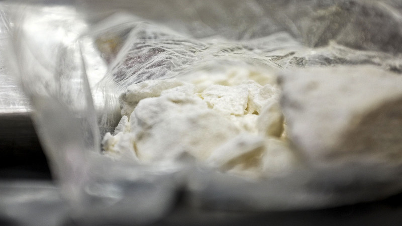 Polícia espanhola interceta veleiro com 800 quilos de cocaína perto dos Açores